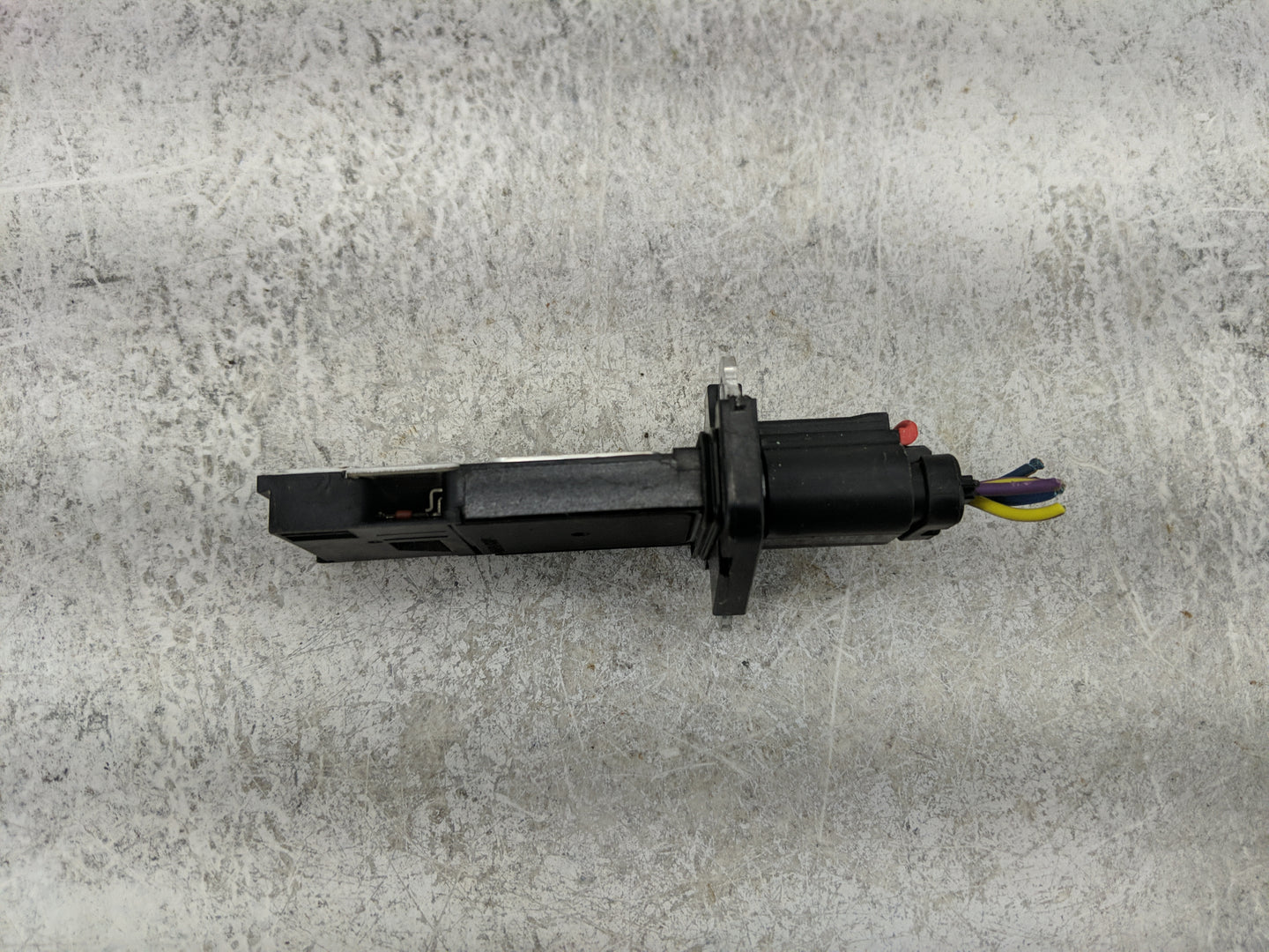 Ford E150 Mass Air Flow Meter Maf - Oemusedautoparts1.com