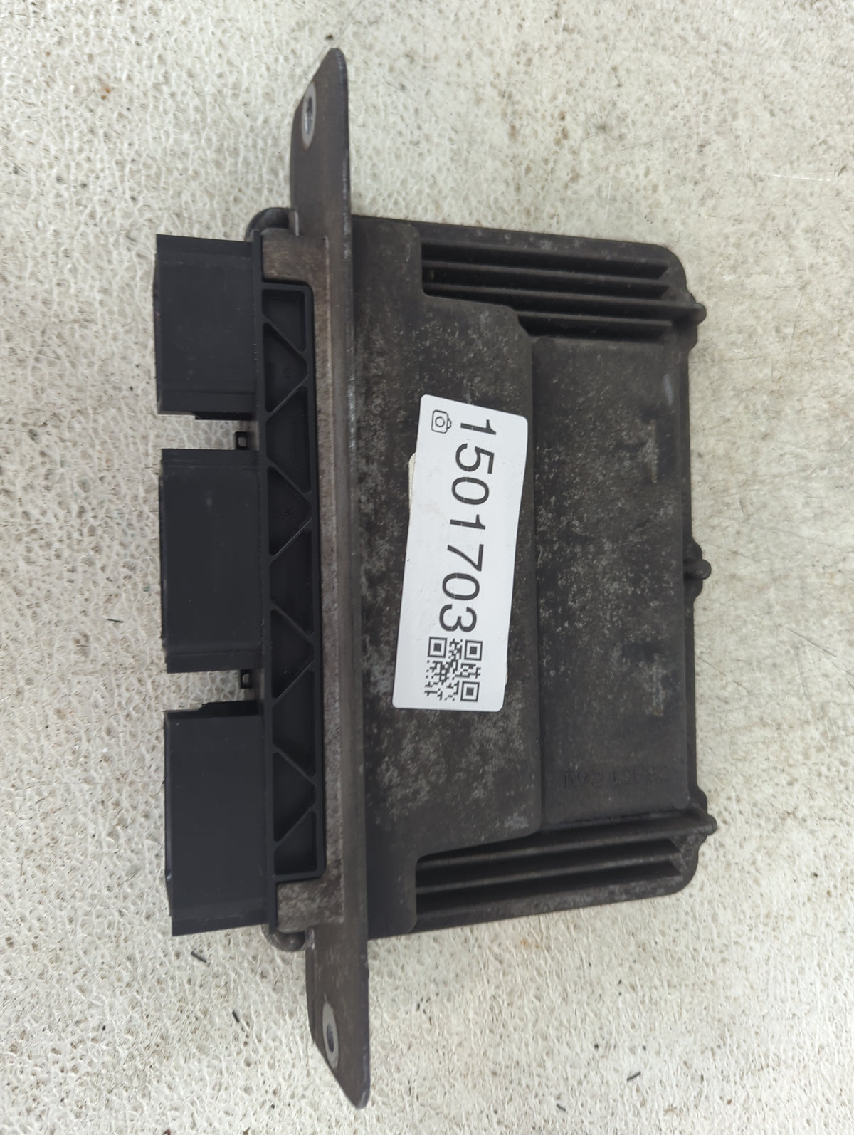 2010 Ford E150 PCM Engine Control Computer ECU ECM PCU OEM P/N:AC2A-12A650-BC 0261S05511, 9C2A-12B684-AD Fits Fits 2009 2011