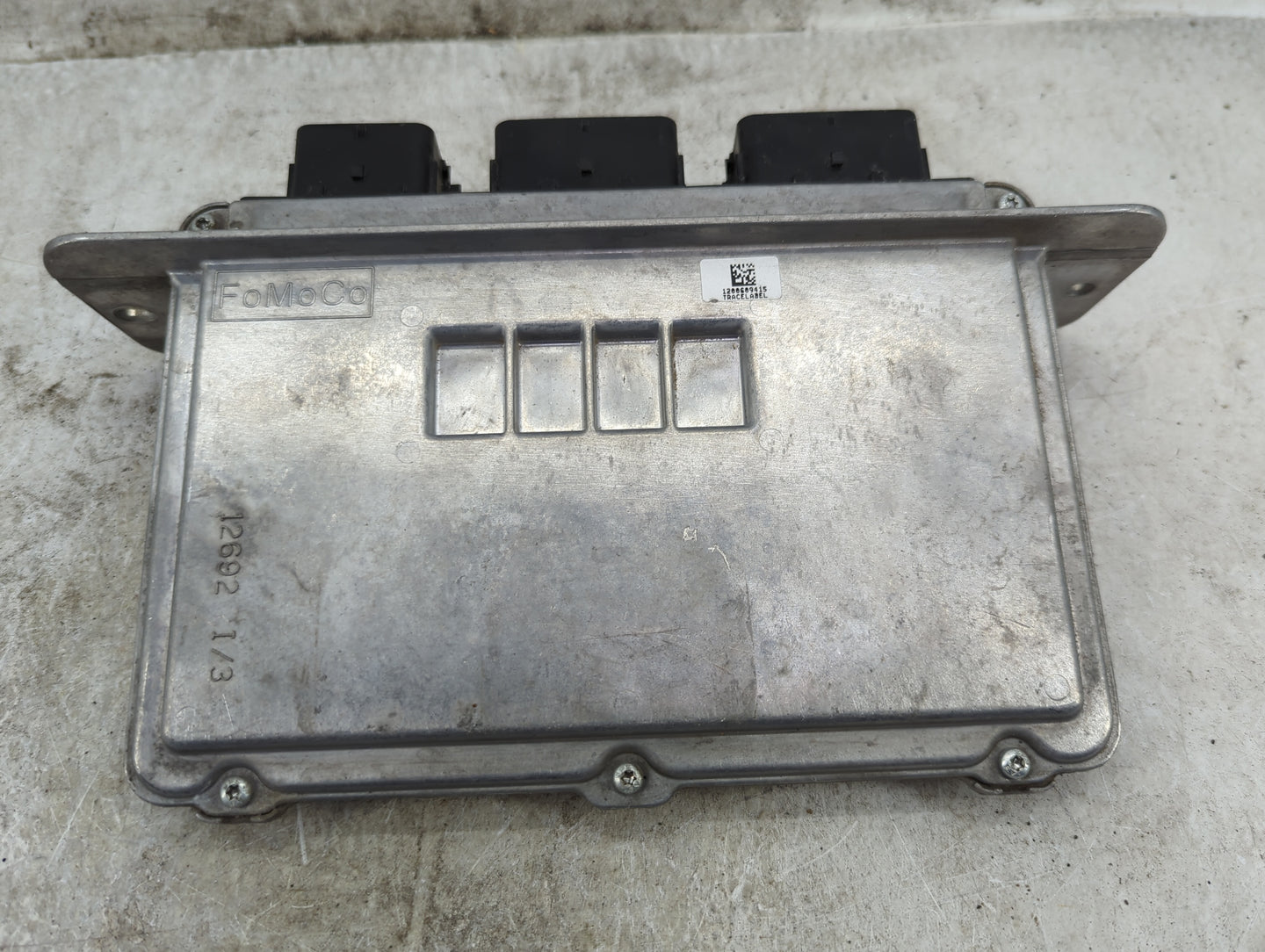 2010 Ford E350sd PCM Engine Control Computer ECU ECM PCU OEM P/N:S66FF 0261S05514, AC2A-12A650-CC Fits OEM Used Auto Parts -