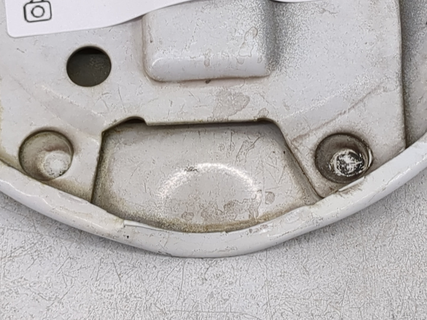 2010 Ford E350sd Fuel Tank Door Lid Gas Tank White - Oemusedautoparts1.com