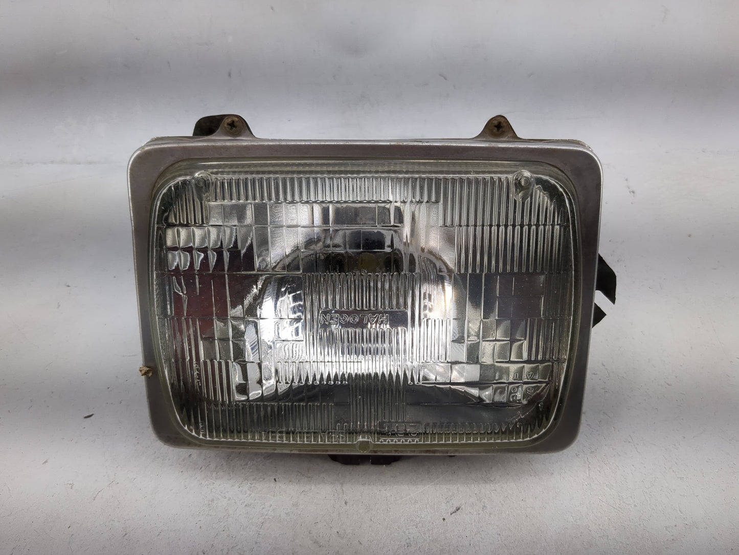 2010 Ford E350sd Driver Left Oem Head Light Headlight Lamp - Oemusedautoparts1.com