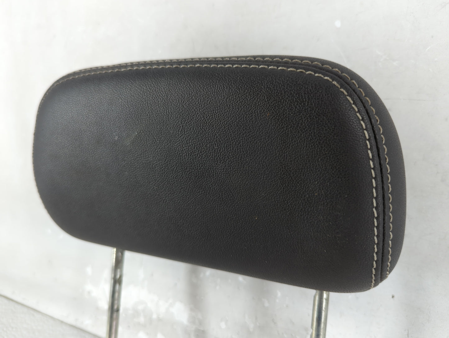 2008-2010 Ford Edge Headrest Head Rest Front Driver Passenger Seat Fits Fits 2008 2009 2010 OEM Used Auto Parts - Oemusedaut
