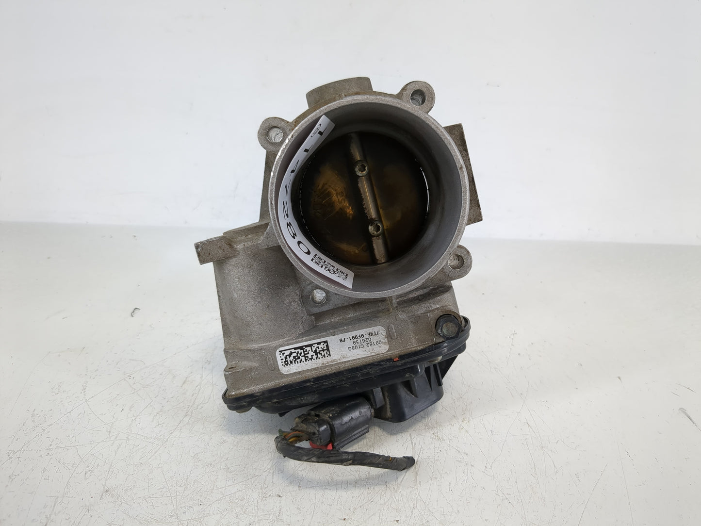 2007-2010 Ford Edge Throttle Body P/N:9T4E-9F991-FB Fits Fits 2007 2008 2009 2010 2011 2012 2013 2014 OEM Used Auto Parts - 