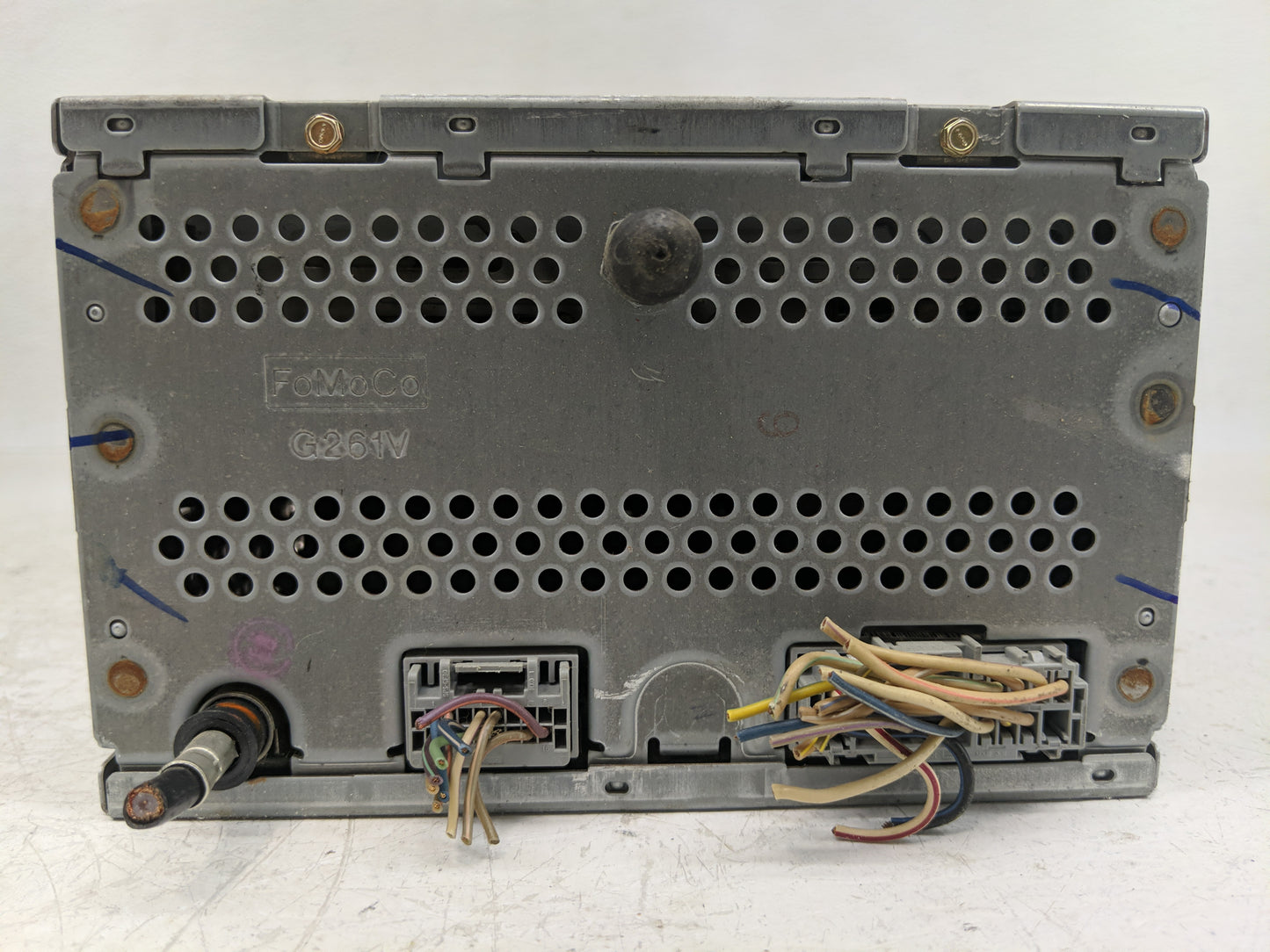 2010 Ford Edge Radio AM FM Cd Player Receiver Replacement P/N:8T4T-18C815-FF 28234385 Fits OEM Used Auto Parts - Oemusedauto