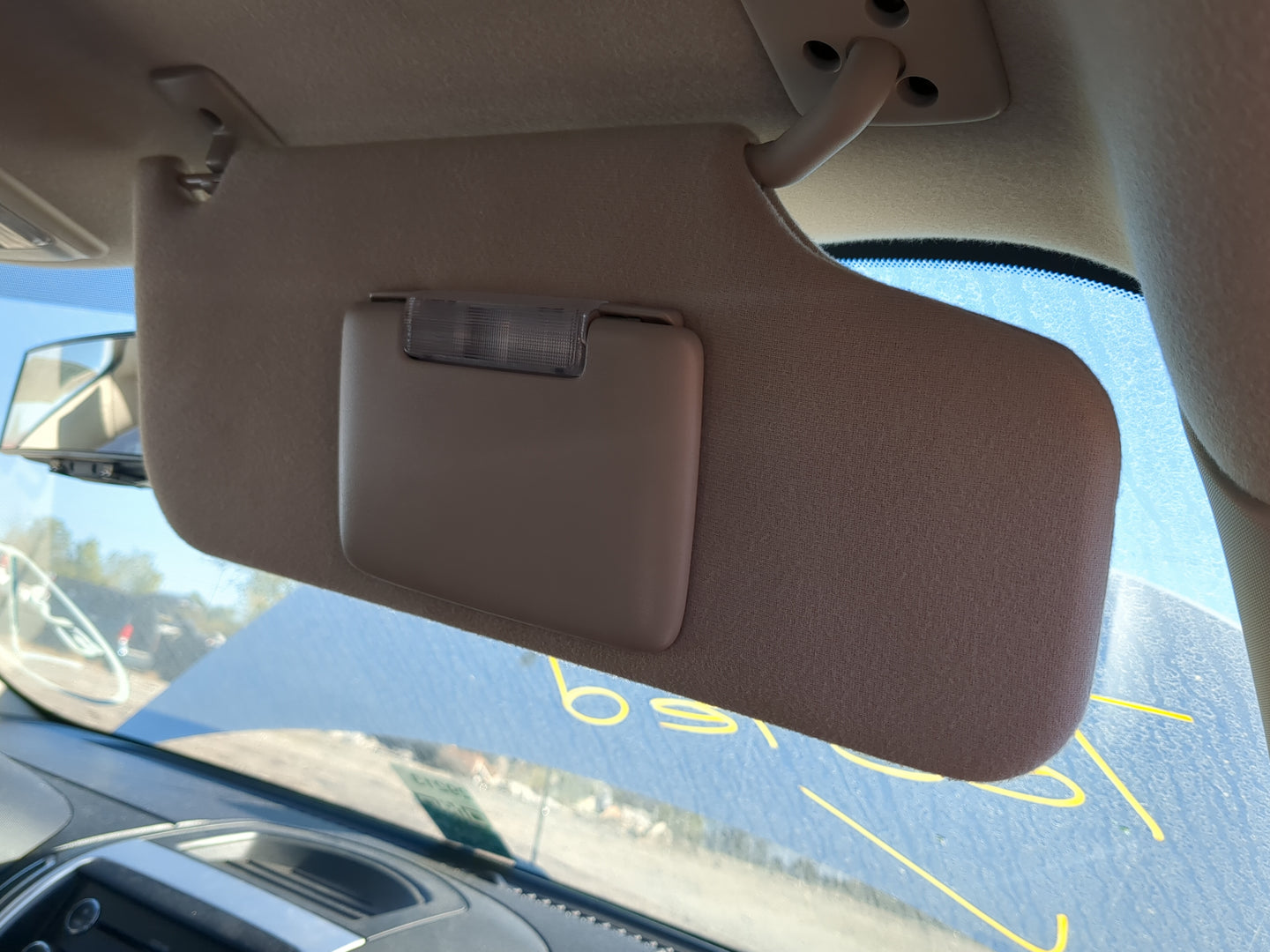 2007-2010 Ford Edge Sun Visor Shade Replacement Passenger Right Mirror Fits Fits 2007 2008 2009 2010 OEM Used Auto Parts - O