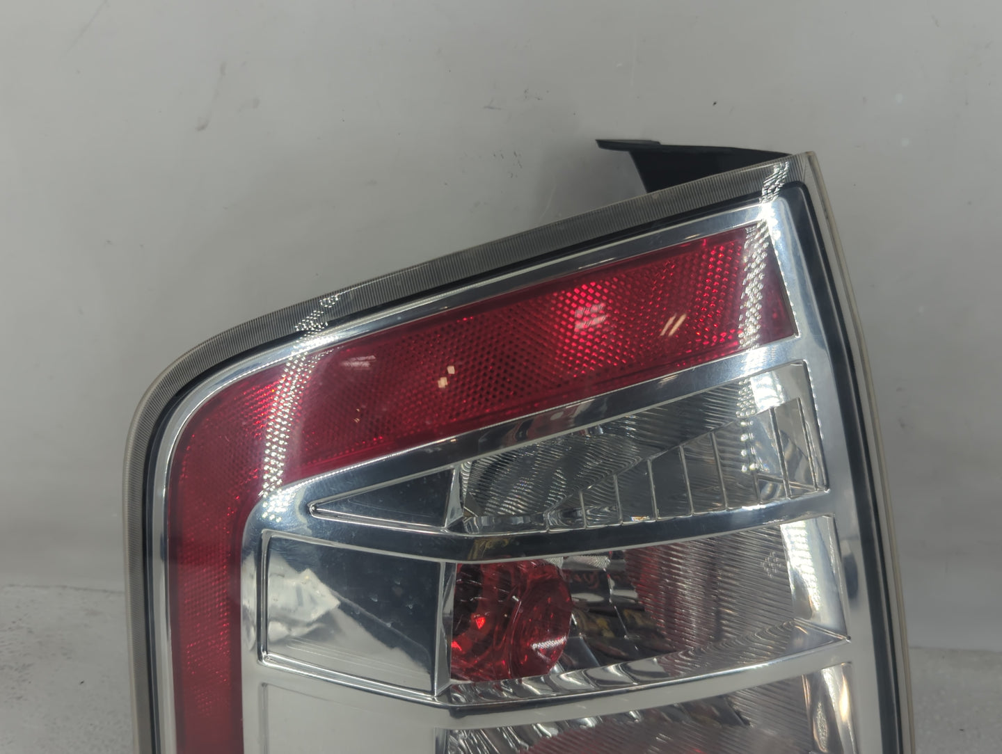 2007-2010 Ford Edge Tail Light Assembly Driver Left OEM P/N:7T43-13B505-A Fits Fits 2007 2008 2009 2010 OEM Used Auto Parts 