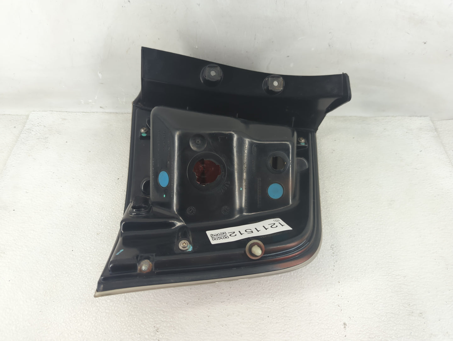 2007-2010 Ford Edge Tail Light Assembly Driver Left OEM P/N:7T43-13B505-A Fits Fits 2007 2008 2009 2010 OEM Used Auto Parts 