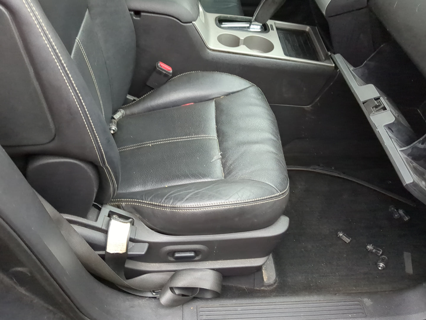 2008-2010 Ford Edge Passenger Front Seat Oem 1244557 - Oemusedautoparts1.com
