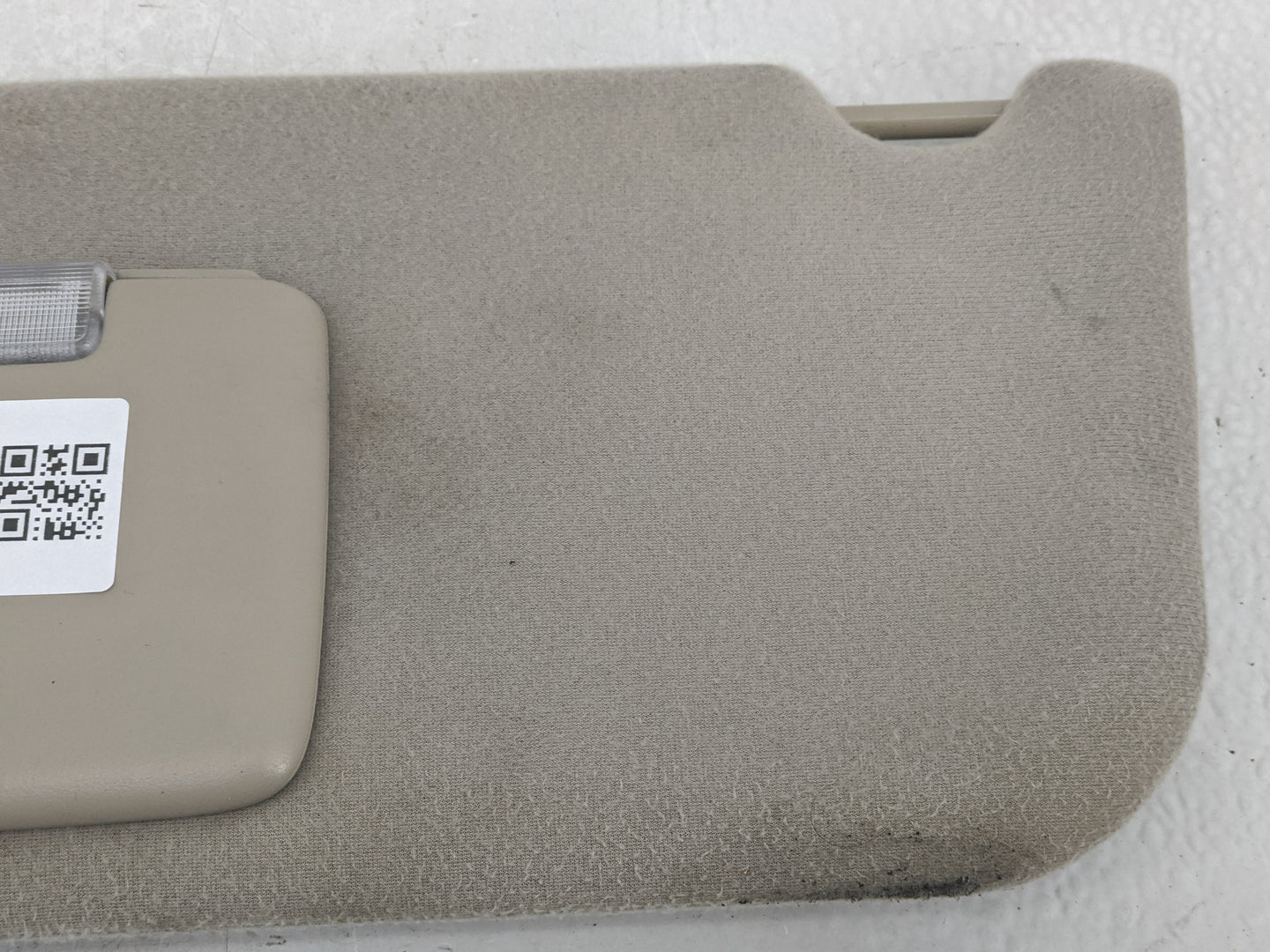 2007-2010 Ford Edge Sun Visor Shade Replacement Passenger Right Mirror Fits Fits 2007 2008 2009 2010 OEM Used Auto Parts - O