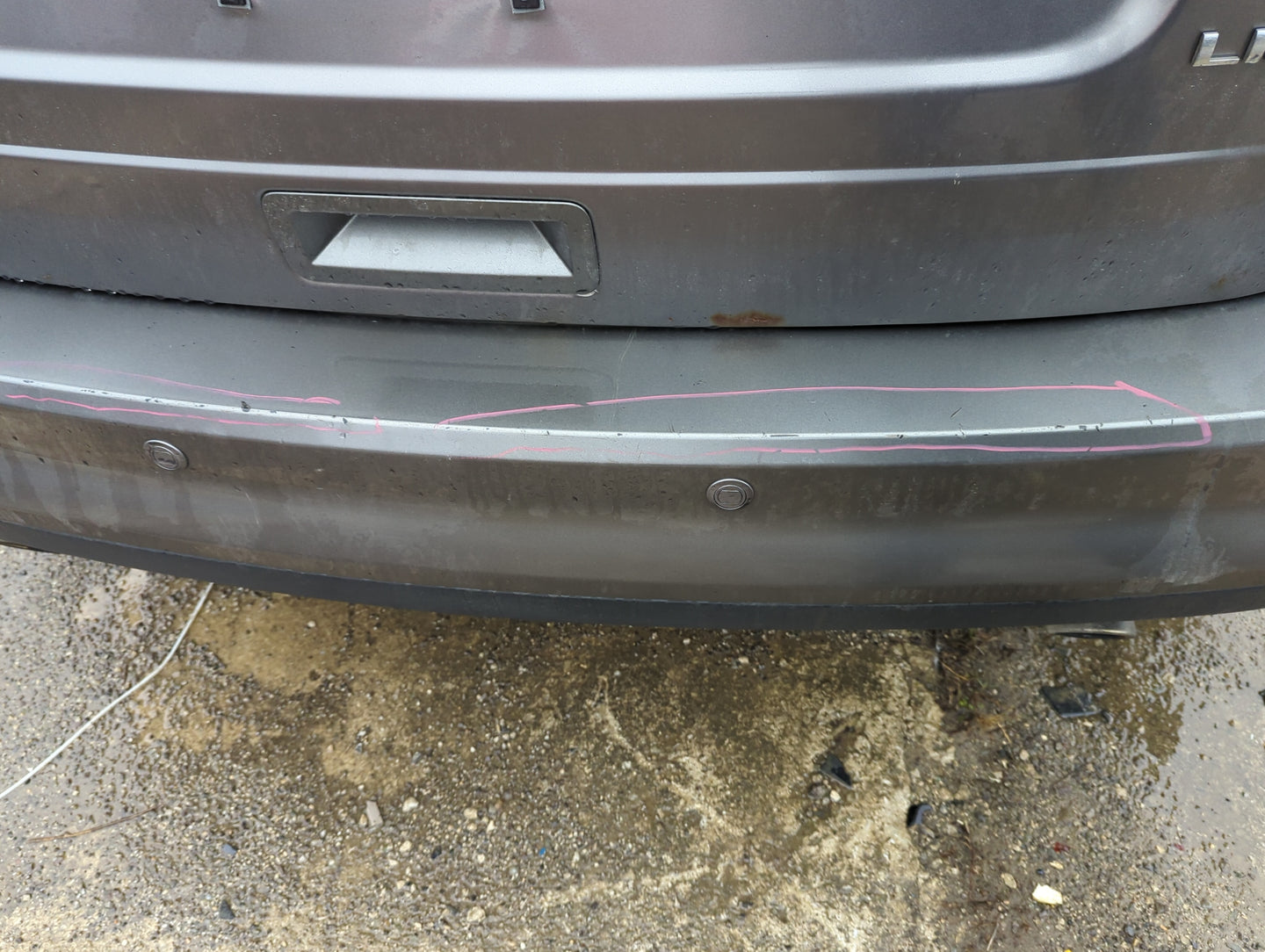 2007-2010 Ford Edge Rear Bumper Assembly Oem 1297679 - Oemusedautoparts1.com