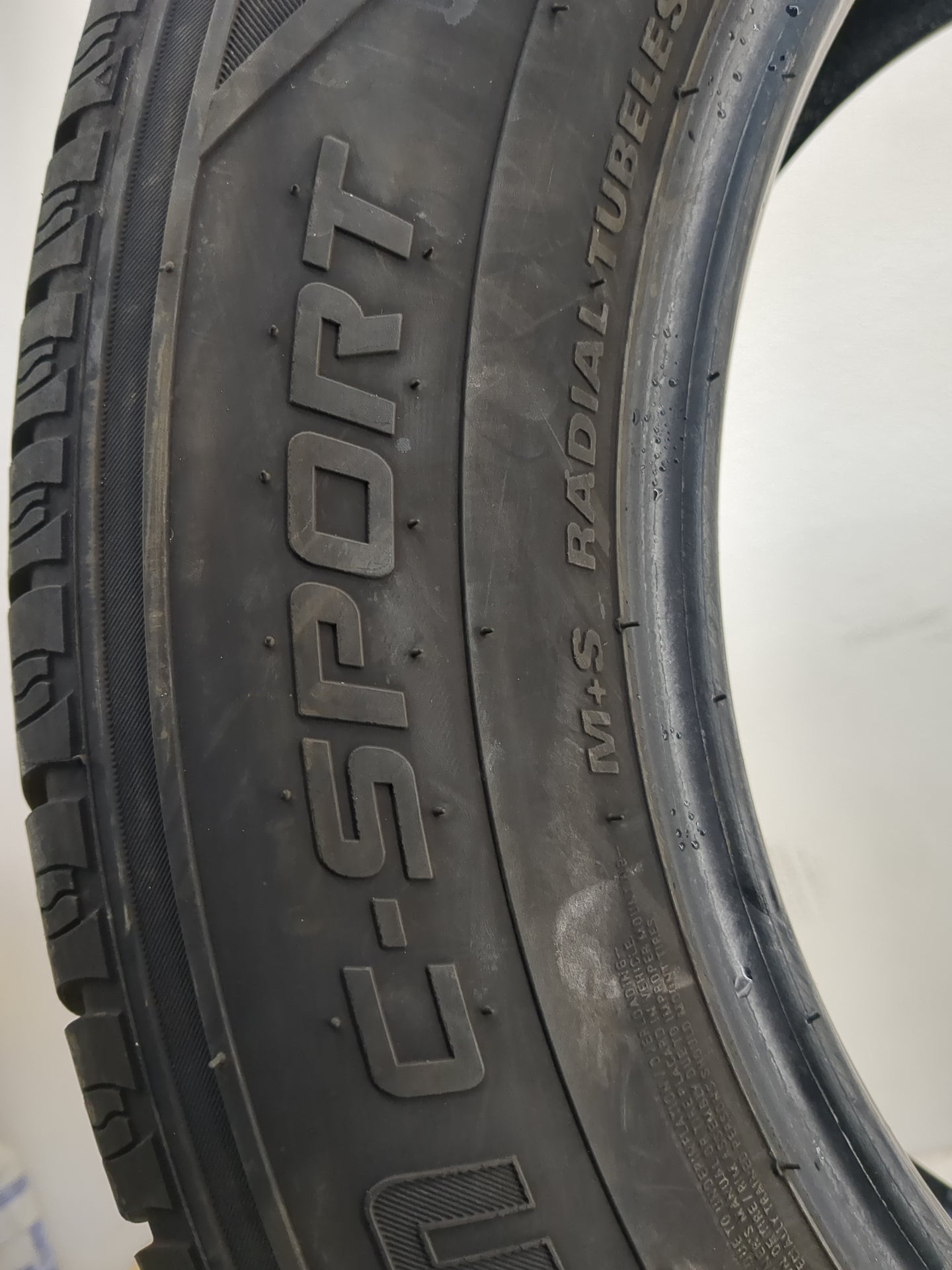 Used Tire 245/60R18 PHANTOM C-SPORT 105V - Tread Depth 9.5/32 - Oemusedautoparts1.com