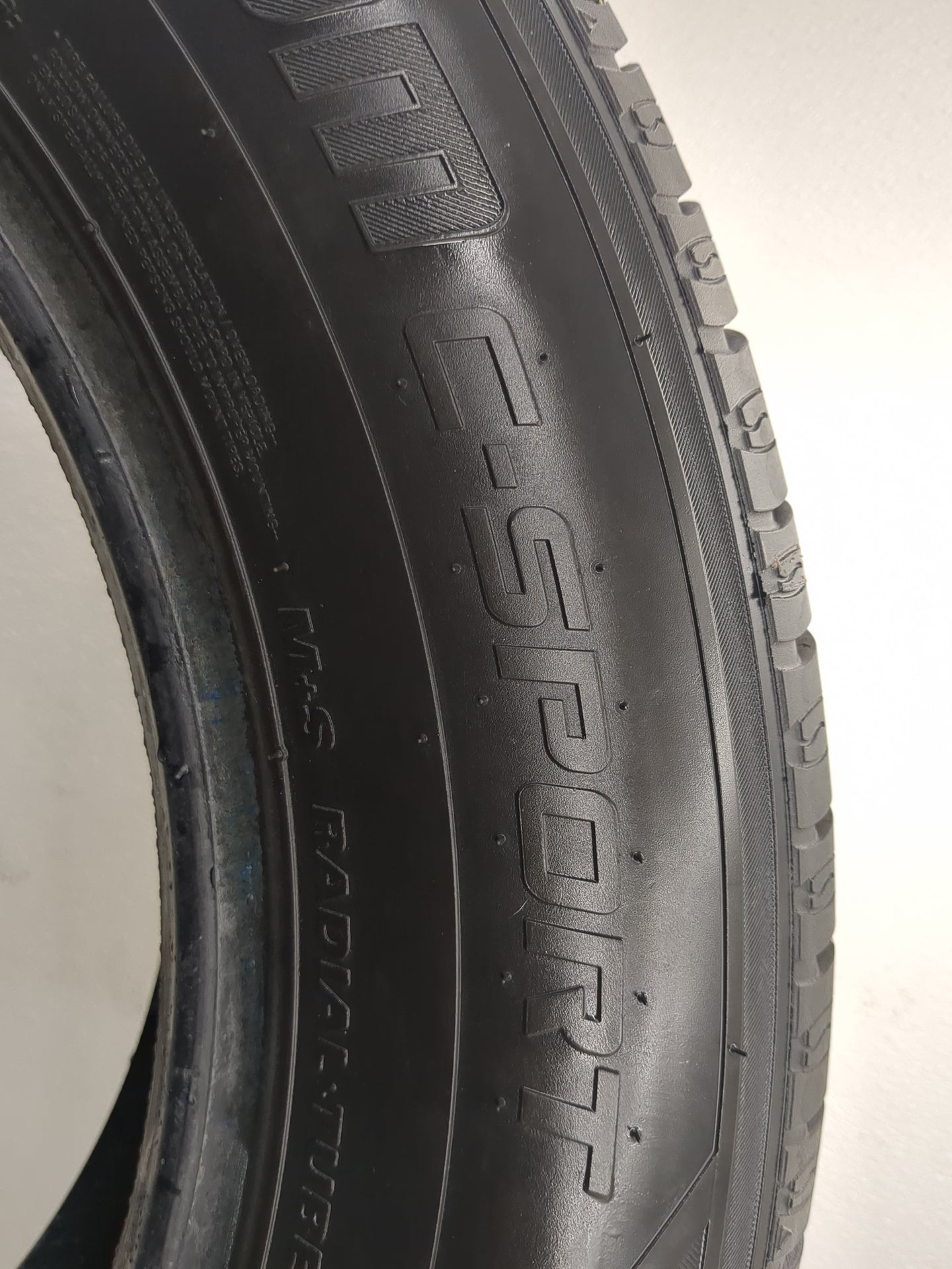 Used Tire 245/60R18 PHANTOM C-SPORT 105V - Tread Depth 11.5/32 - Oemusedautoparts1.com