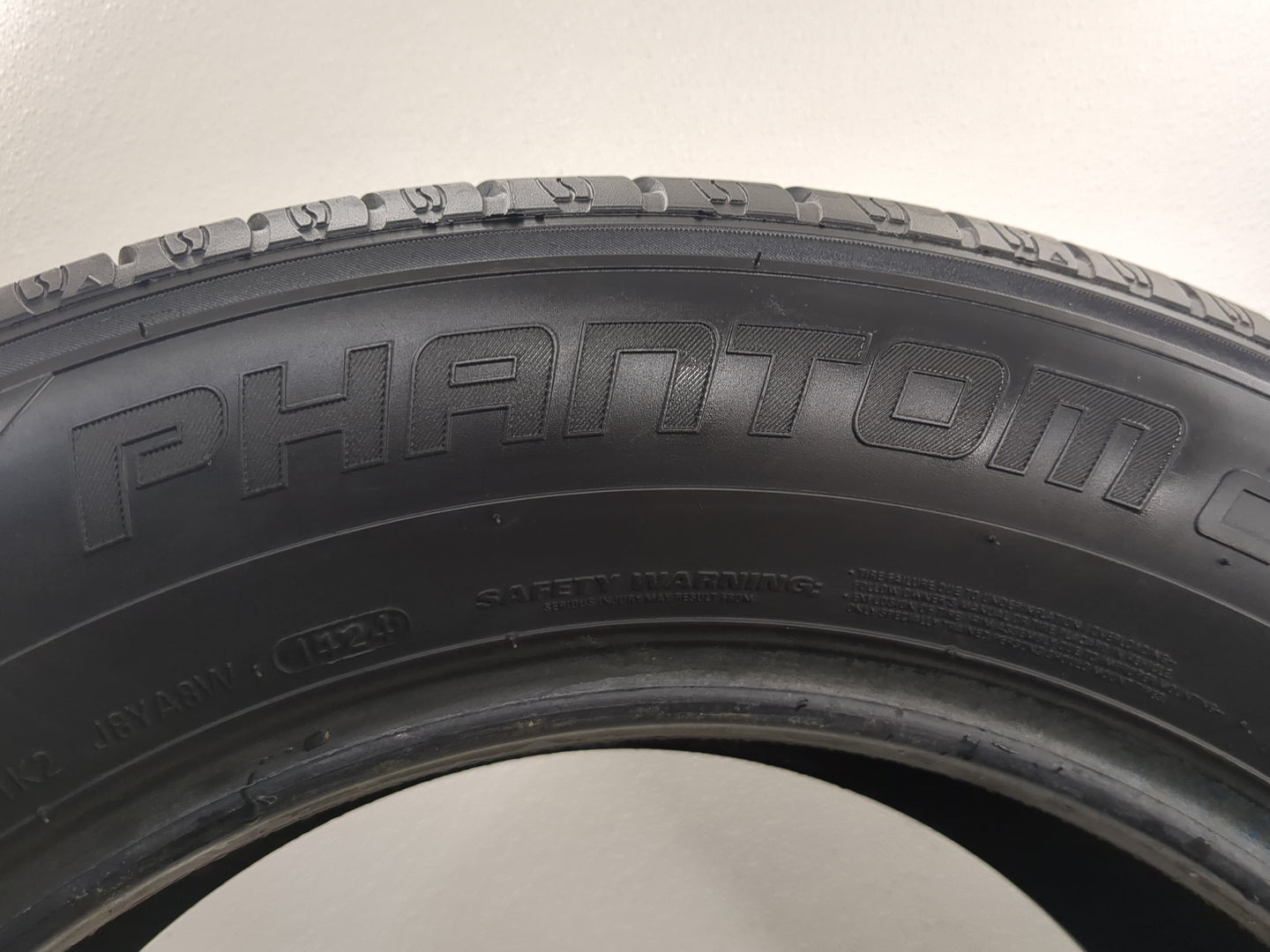 Used Tire 245/60R18 PHANTOM C-SPORT 105V - Tread Depth 11.5/32 - Oemusedautoparts1.com