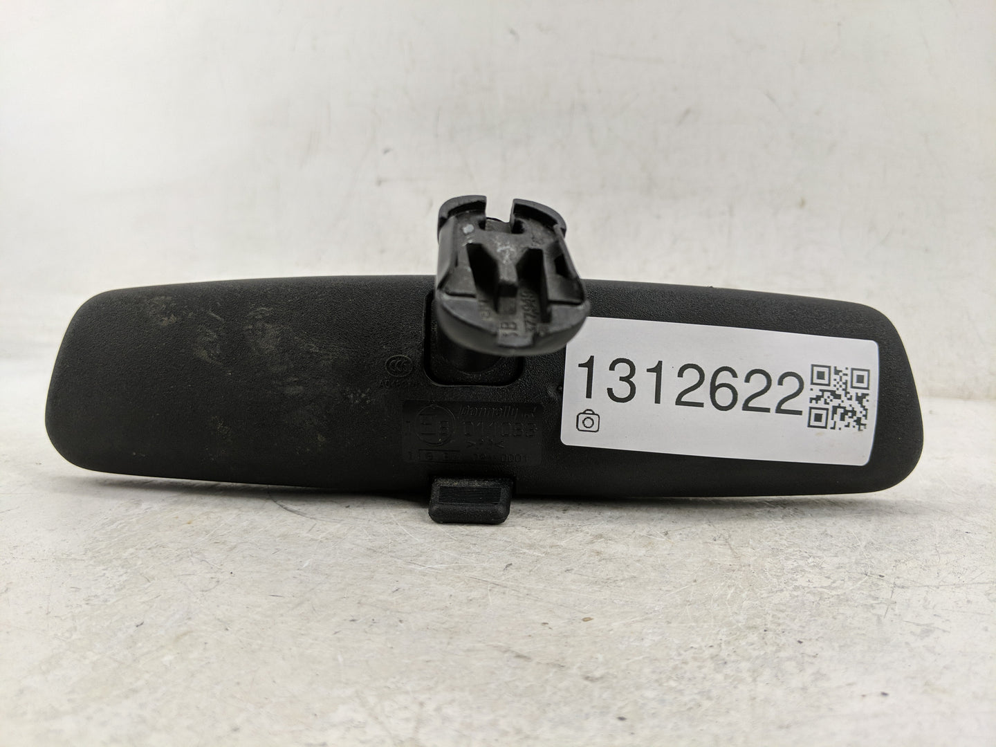 2007-2020 Ford Edge Interior Rear View Mirror Replacement OEM P/N:A048070 Fits OEM Used Auto Parts - Oemusedautoparts1.com