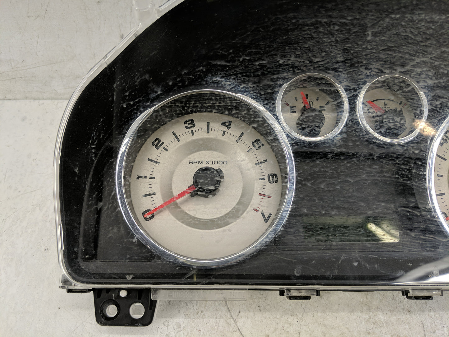 2009-2010 Ford Edge Instrument Cluster Speedometer Gauges P/N:9T4T-10849-CA Fits Fits 2009 2010 OEM Used Auto Parts - Oemuse