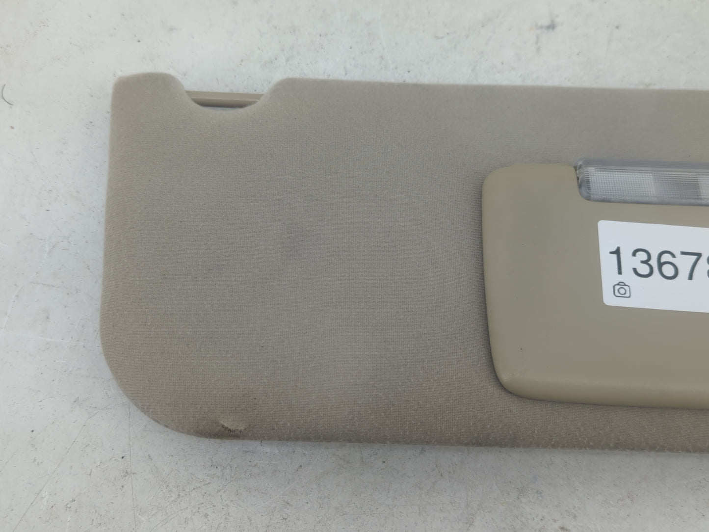 2007-2010 Ford Edge Sun Visor Shade Replacement Passenger Right Mirror Fits Fits 2007 2008 2009 2010 OEM Used Auto Parts - O