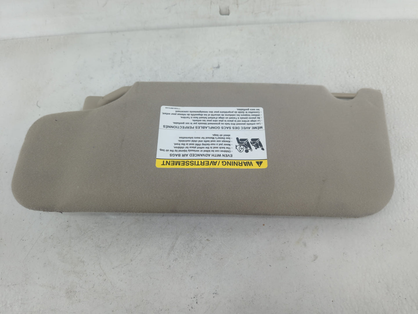 2007-2010 Ford Edge Sun Visor Shade Replacement Passenger Right Mirror Fits Fits 2007 2008 2009 2010 OEM Used Auto Parts - O