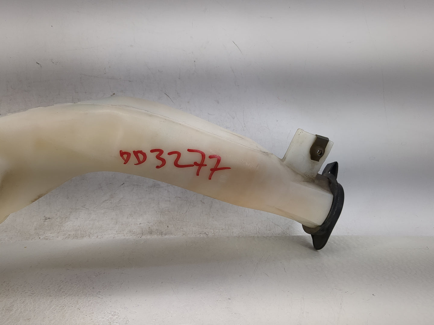 2007-2014 Ford Edge Windshield Washer Fluid Reservoir Bottle Oem - Oemusedautoparts1.com