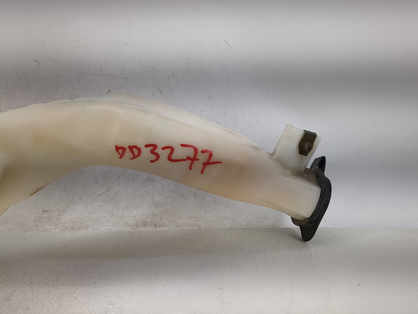 2007-2014 Ford Edge Windshield Washer Fluid Reservoir Bottle Oem - Oemusedautoparts1.com