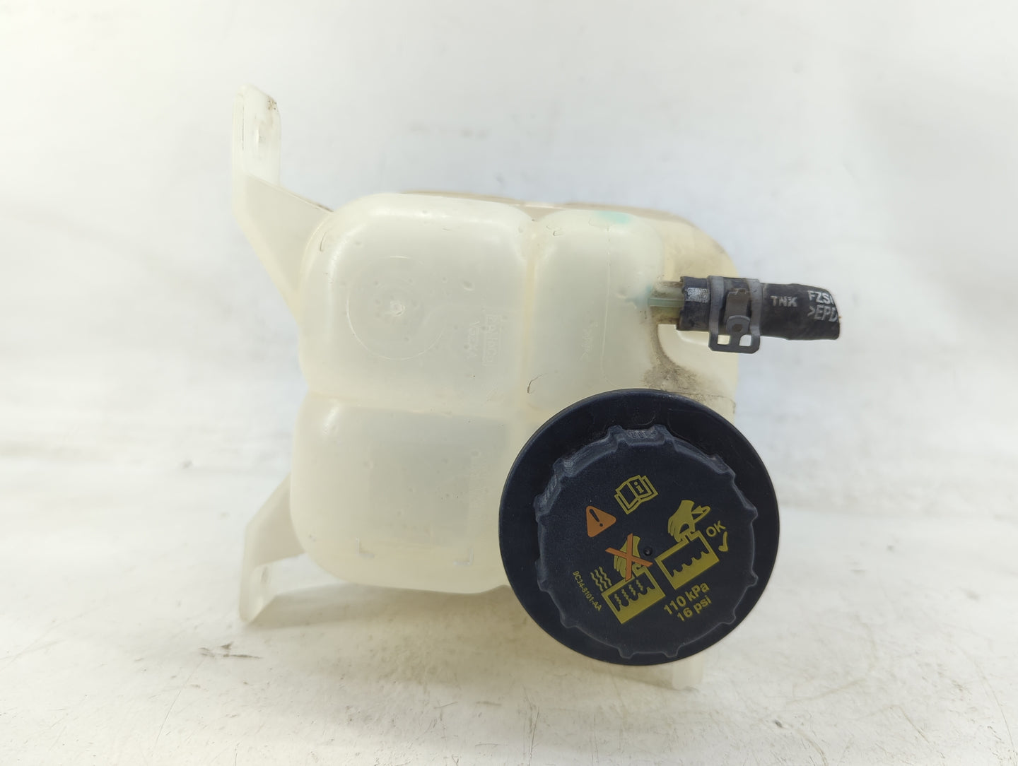 2007-2014 Ford Edge Radiator Coolant Overflow Expansion Tank Bottle 1393741 - Oemusedautoparts1.com