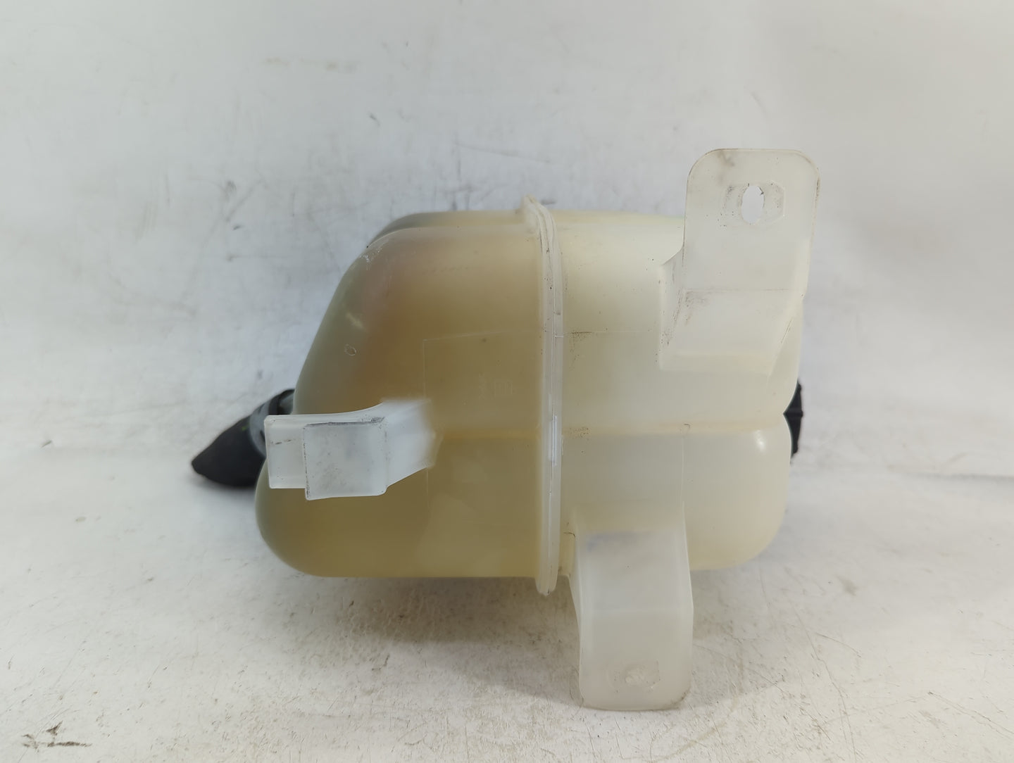 2007-2014 Ford Edge Radiator Coolant Overflow Expansion Tank Bottle 1393741 - Oemusedautoparts1.com
