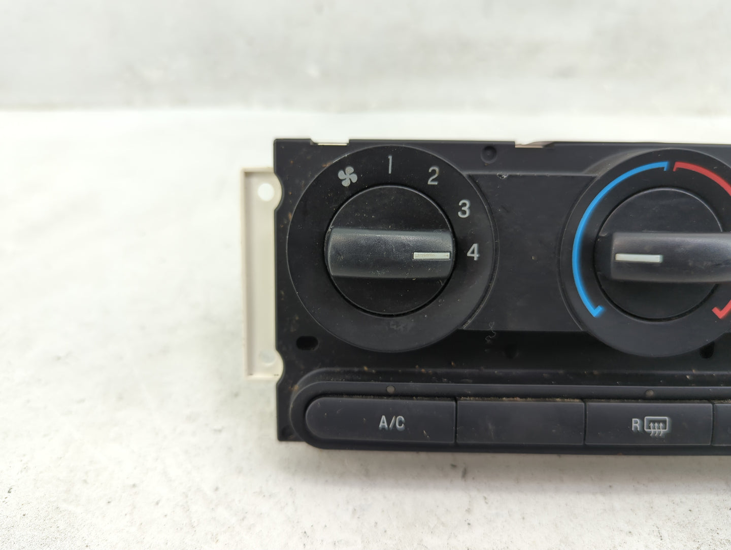 2007-2010 Ford Edge Climate Control Module Temperature AC/Heater Replacement P/N:8T43-19980-AB Fits Fits 2007 2008 2009 2010