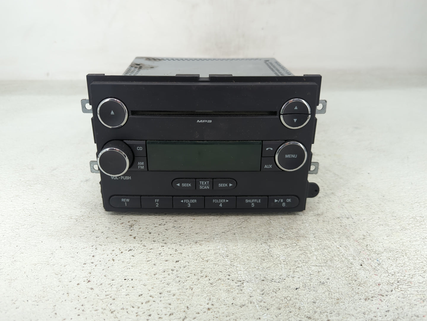 2009-2010 Ford Edge Radio AM FM Cd Player Receiver Replacement P/N:9T4T-18C869-AB Fits Fits 2009 2010 OEM Used Auto Parts - 