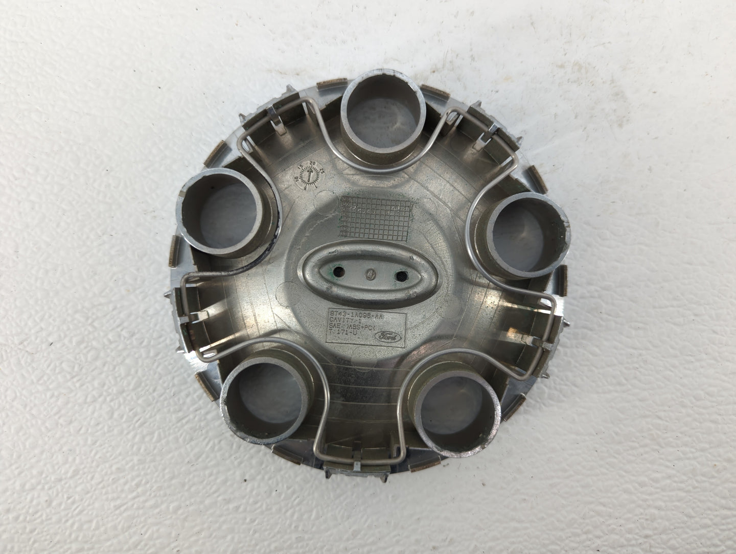 2010 Ford Edge Rim Wheel Center Cap - Oemusedautoparts1.com