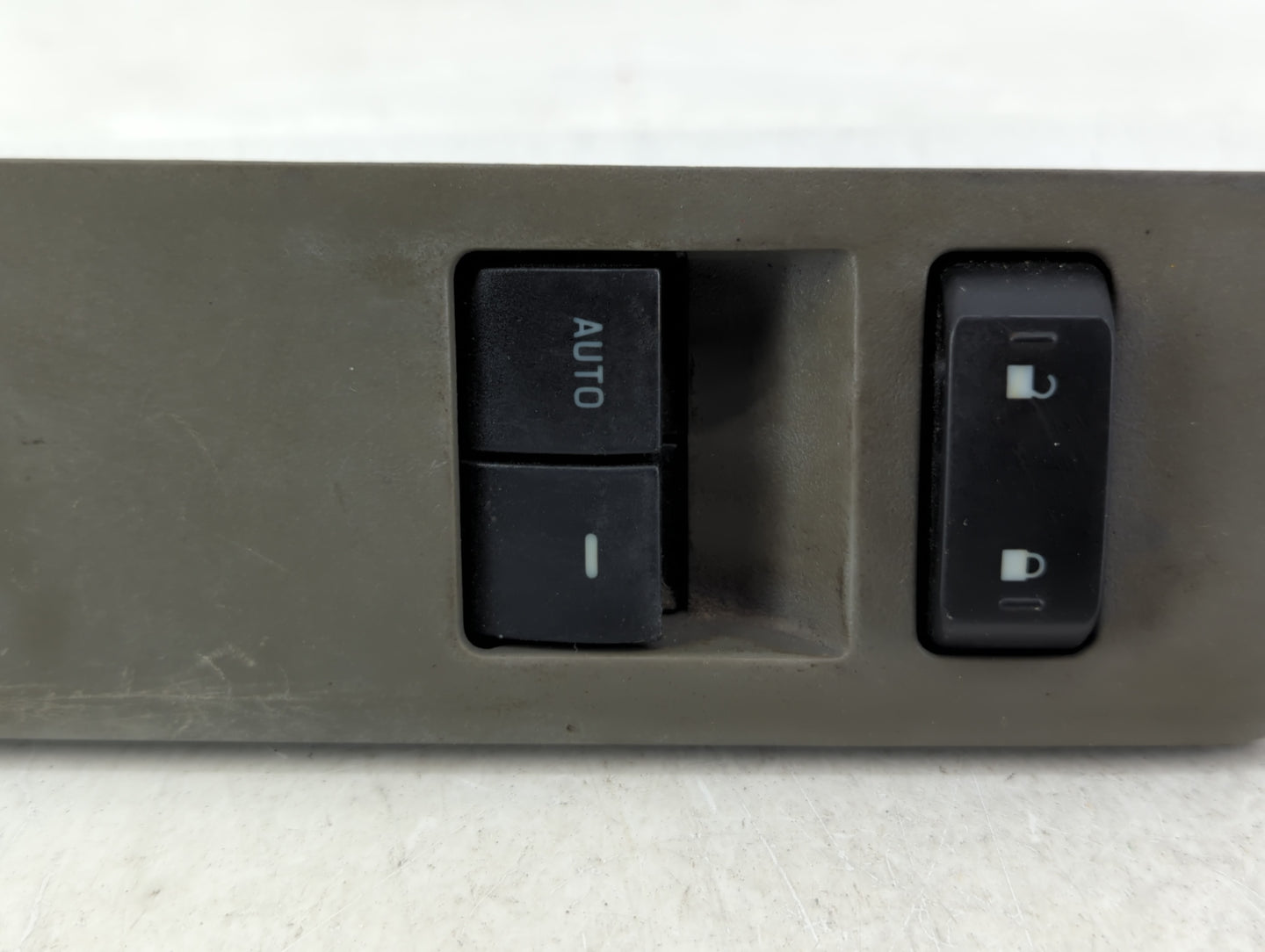 2008-2010 Ford Edge Master Power Window Switch Replacement Driver Side Left P/N:8C3T-14963-AAW Fits OEM Used Auto Parts - Oe