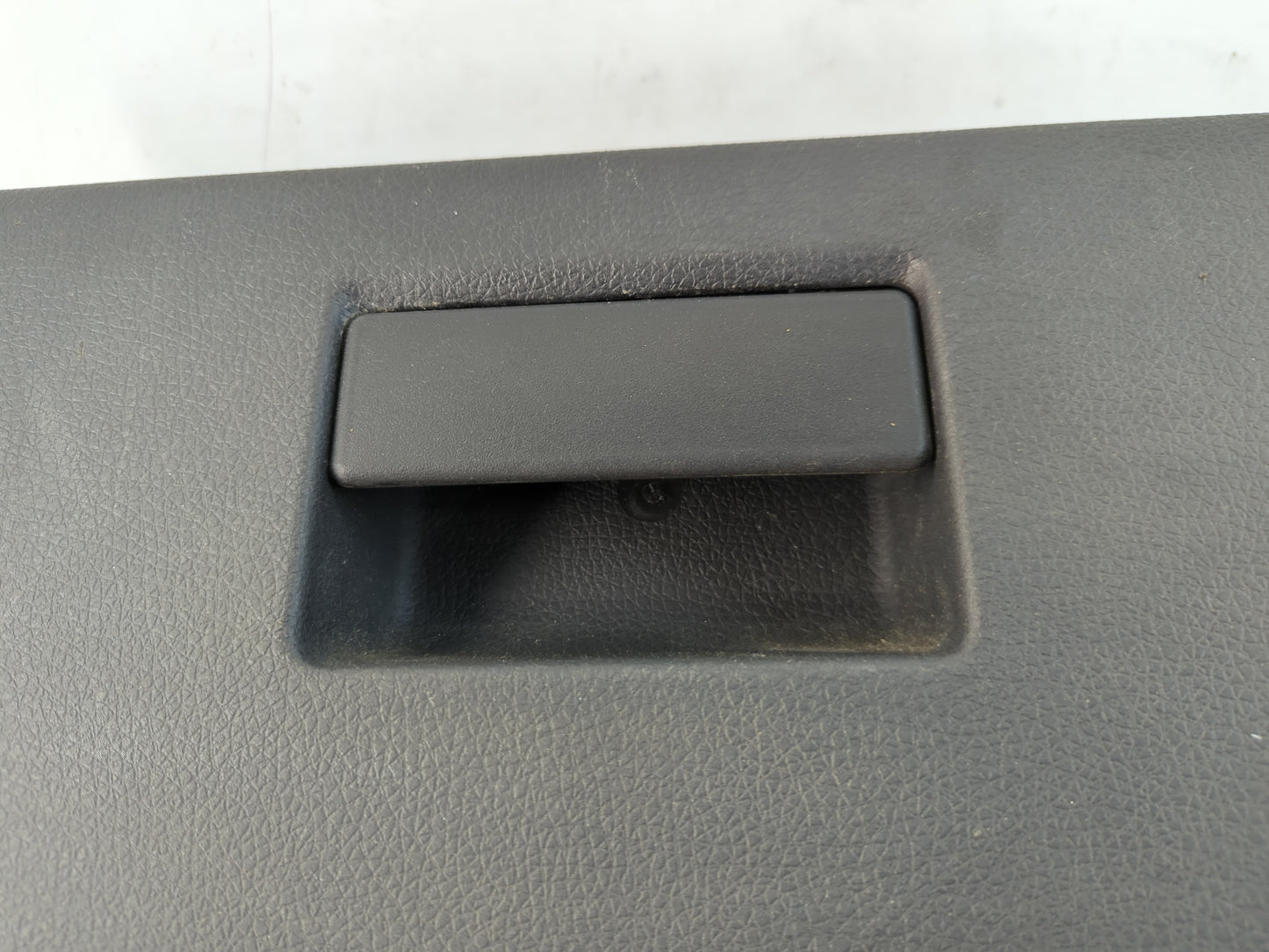 2010 Ford Edge Passenger Glove Box Door Storage Compartment - Oemusedautoparts1.com