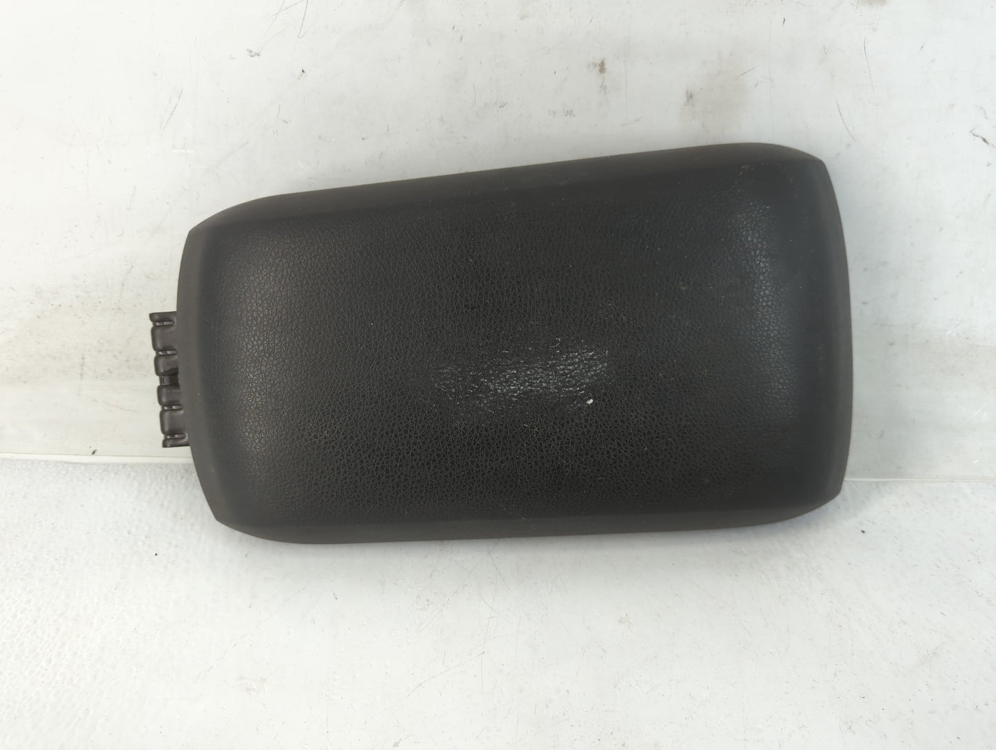 2009-2010 Ford Edge Center Console Armrest Cover Lid Fits Fits 2009 2010 OEM Used Auto Parts - Oemusedautoparts1.com