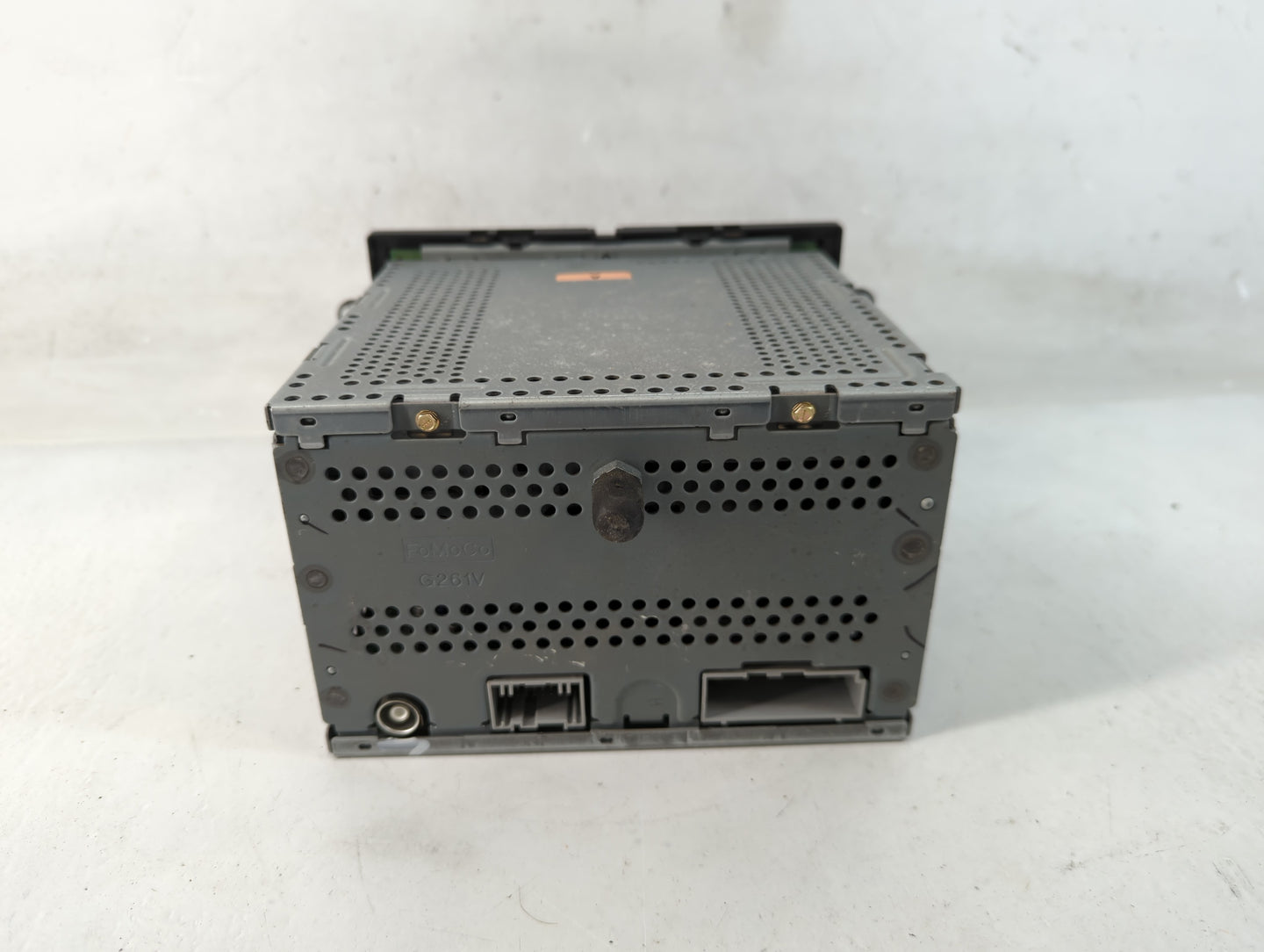 2008-2010 Ford Edge Radio AM FM Cd Player Receiver Replacement Fits Fits 2008 2009 2010 2011 2012 OEM Used Auto Parts - Oemu