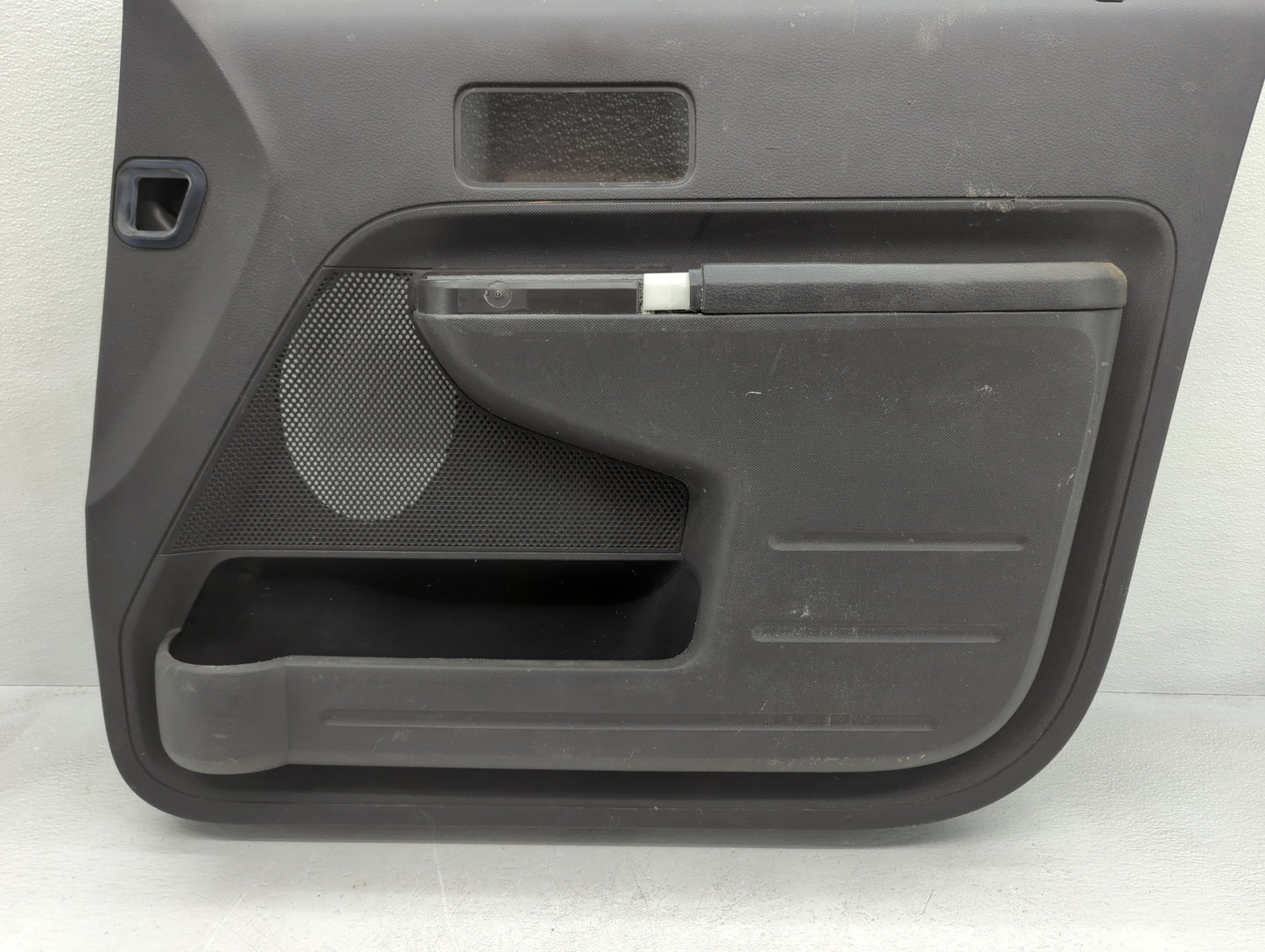 2010 Ford Edge Front Right Passenger Interior Door Panel Trim - Oemusedautoparts1.com