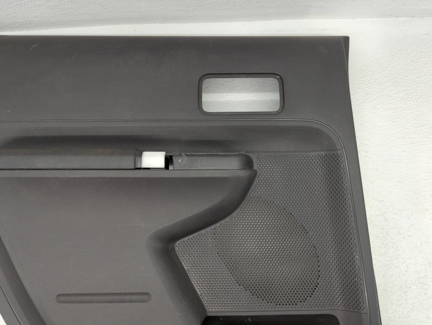 2010 Ford Edge Rear Left Driver Interior Door Panel Trim - Oemusedautoparts1.com