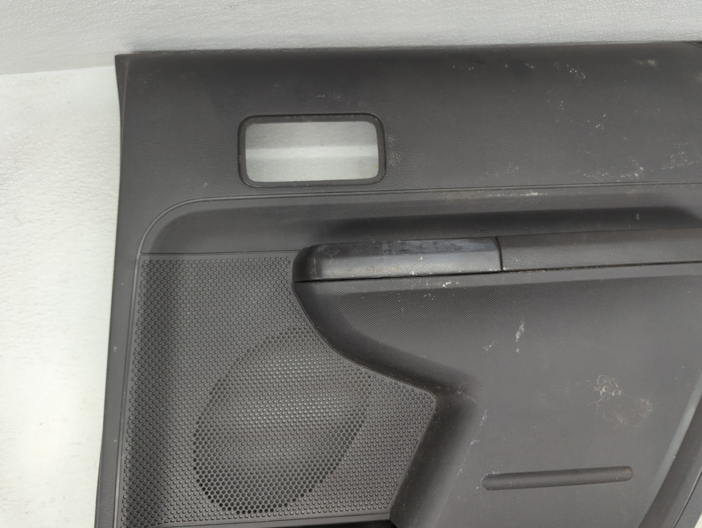 2010 Ford Edge Rear Right Passenger Interior Door Panel Trim - Oemusedautoparts1.com
