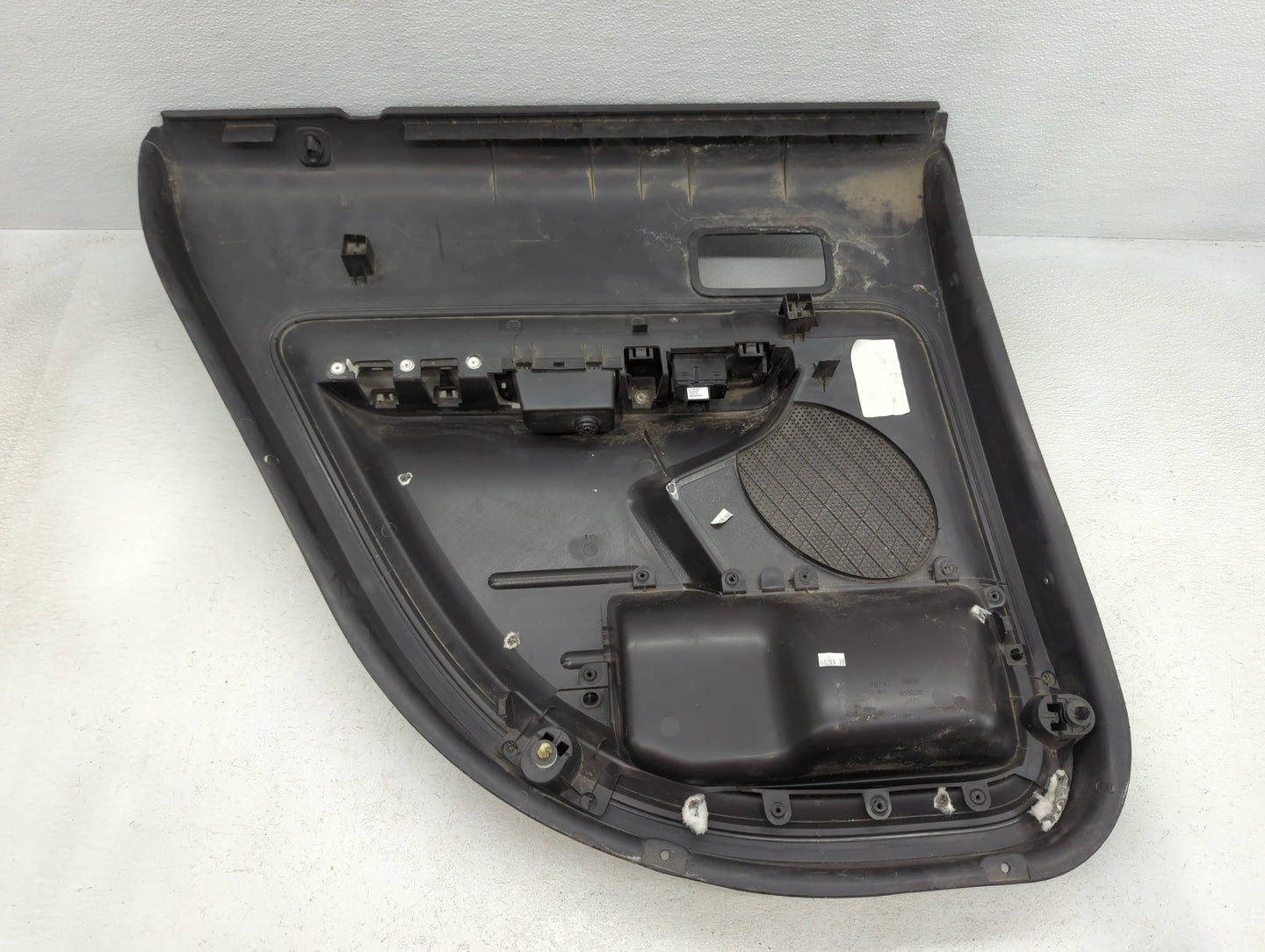 2010 Ford Edge Rear Right Passenger Interior Door Panel Trim - Oemusedautoparts1.com