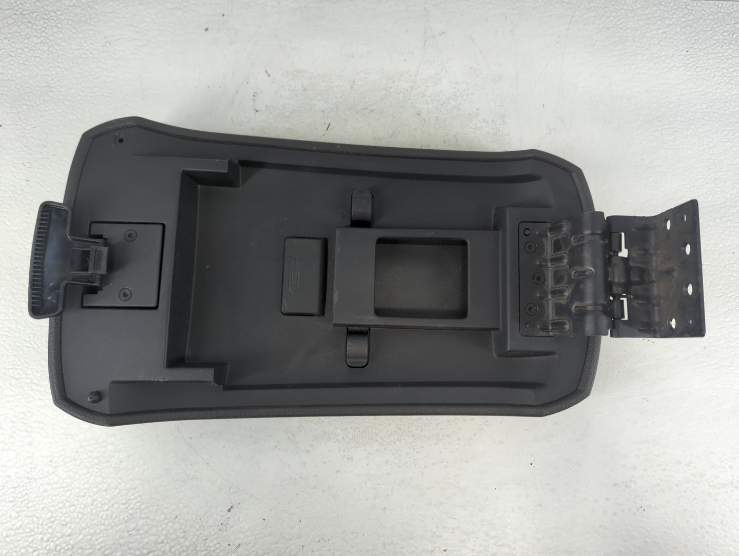 2009-2010 Ford Edge Center Console Armrest Cover Lid Fits Fits 2009 2010 OEM Used Auto Parts - Oemusedautoparts1.com