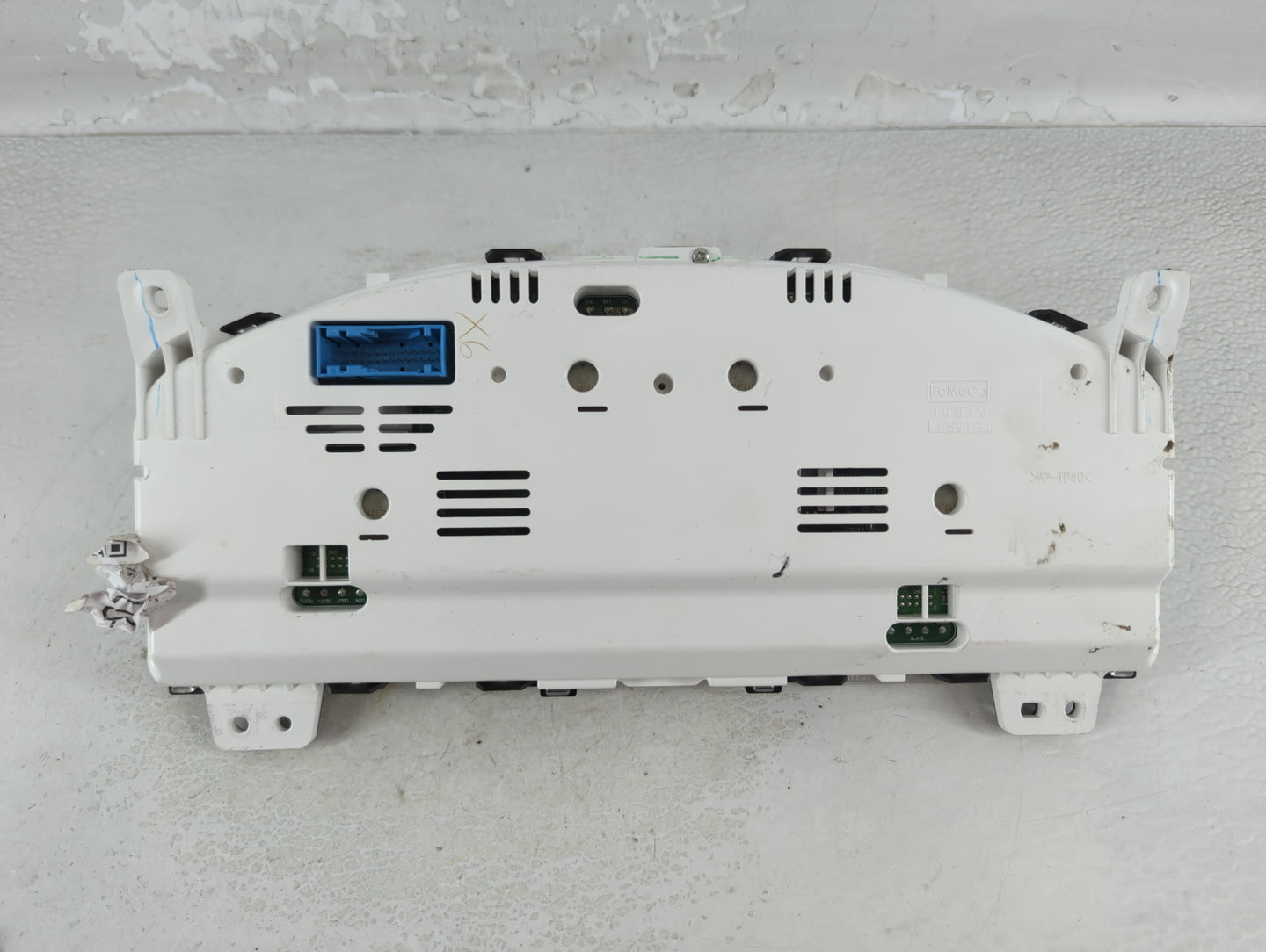 2010 Ford Edge Instrument Cluster Speedometer Gauges Fits OEM Used Auto Parts - Oemusedautoparts1.com