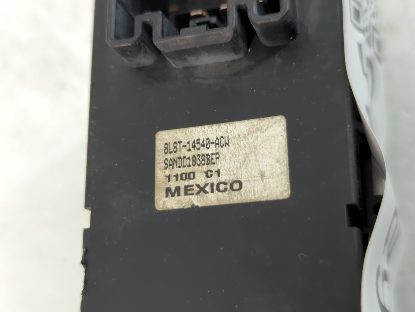 2008-2012 Ford Escape Master Power Window Switch Replacement Driver Side Left P/N:8L8T-14540-ACW Fits OEM Used Auto Parts - 