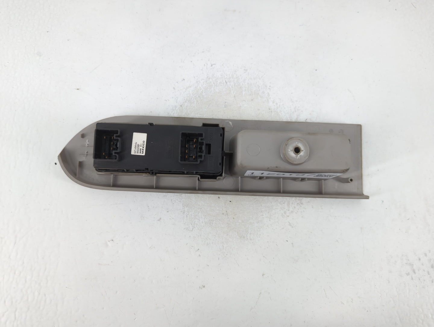 2008-2012 Ford Escape Master Power Window Switch Replacement Driver Side Left P/N:8L8T-14540-ACW Fits OEM Used Auto Parts - 