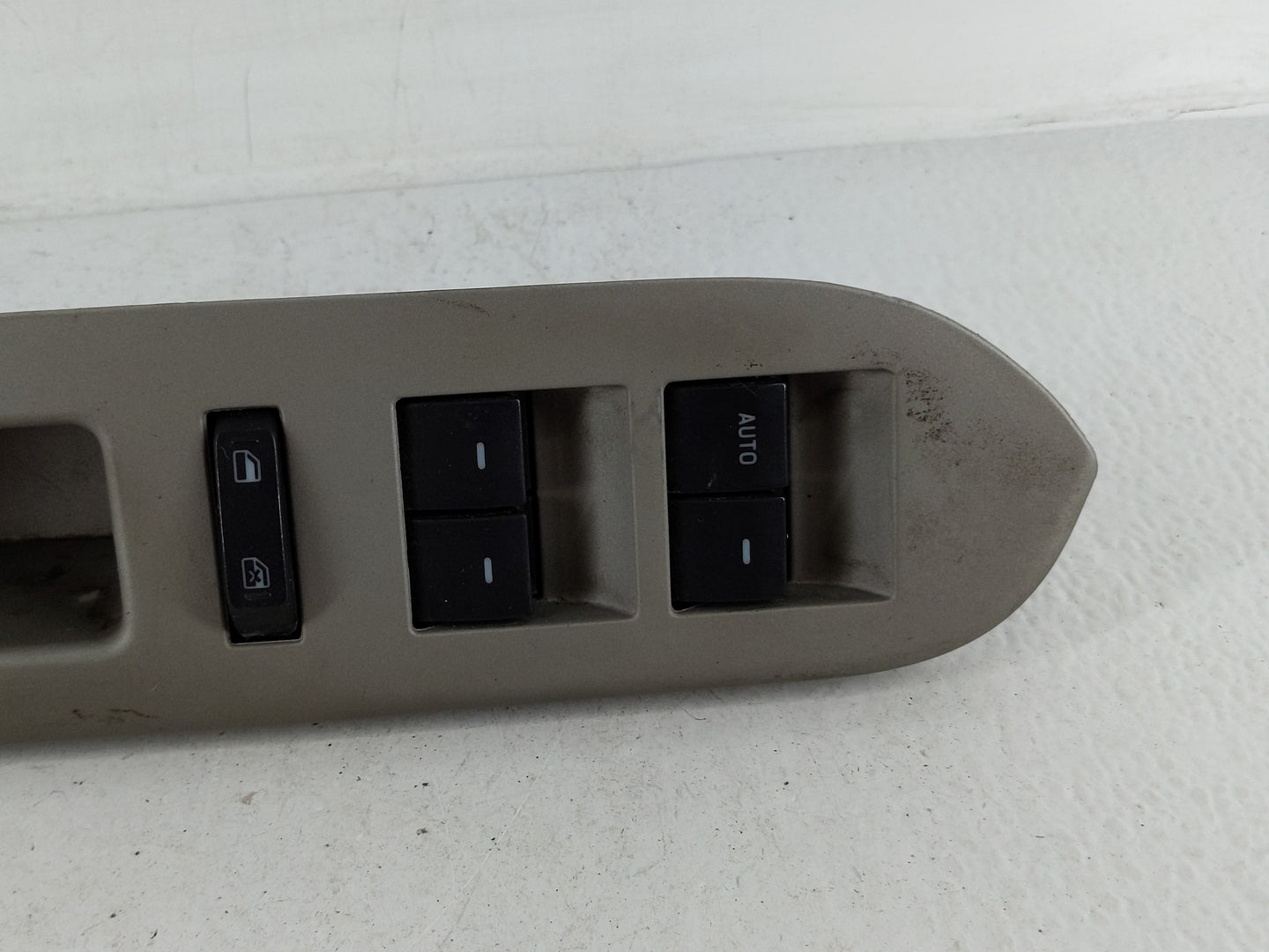 2008-2012 Ford Escape Master Power Window Switch Replacement Driver Side Left P/N:EL8T-14540-ACW Fits OEM Used Auto Parts - 