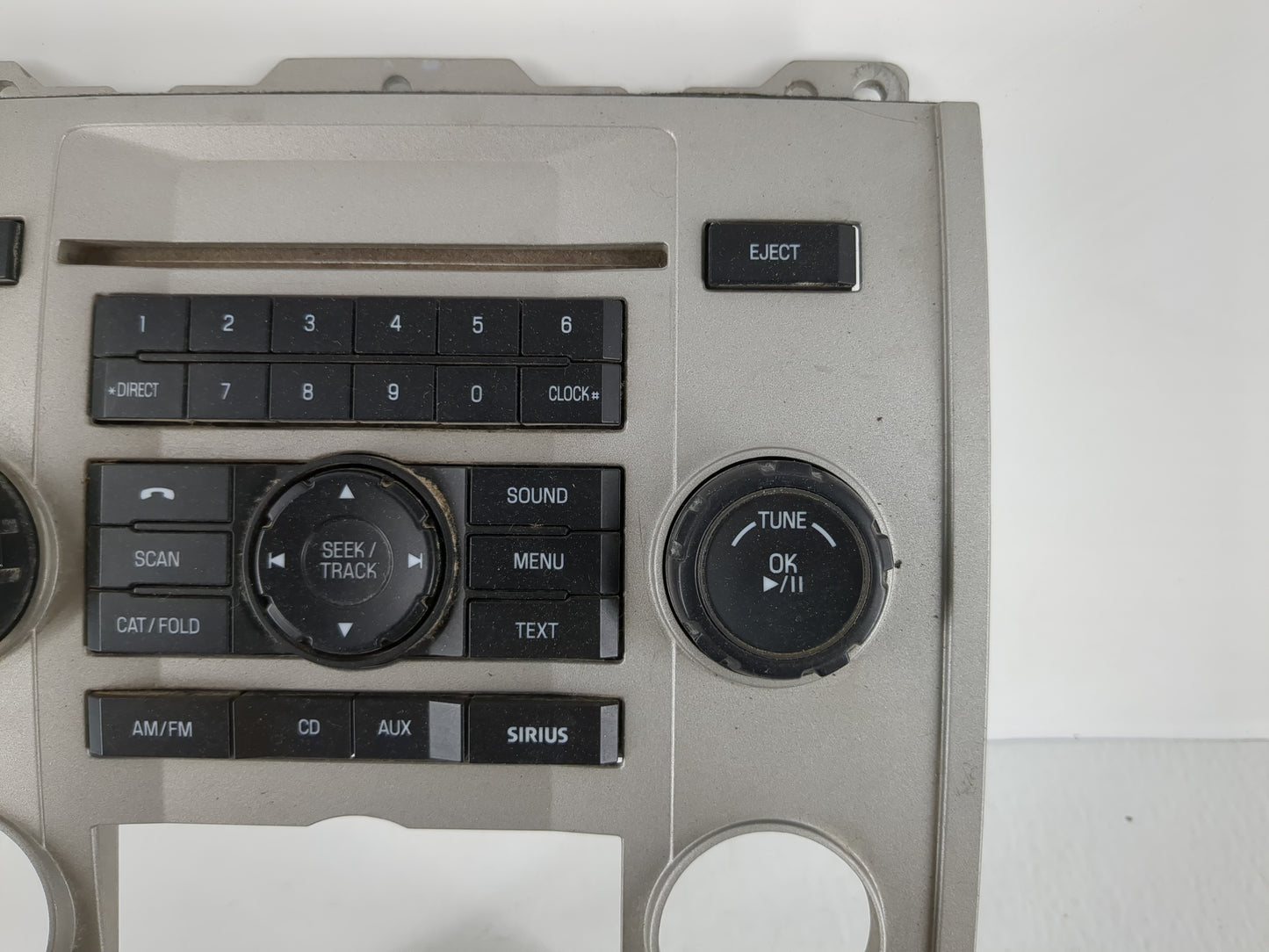 2009-2012 Ford Escape Radio Control Panel - Oemusedautoparts1.com