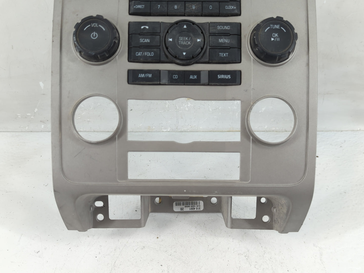 2009-2012 Ford Escape Radio AM FM Cd Player Receiver Replacement P/N:9L8T-18A802-BB Fits Fits 2009 2010 2011 2012 OEM Used A
