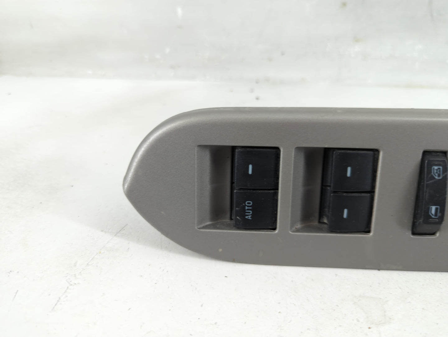 2008-2012 Ford Escape Master Power Window Switch Replacement Driver Side Left P/N:8L8T-14540-ACW Fits OEM Used Auto Parts - 