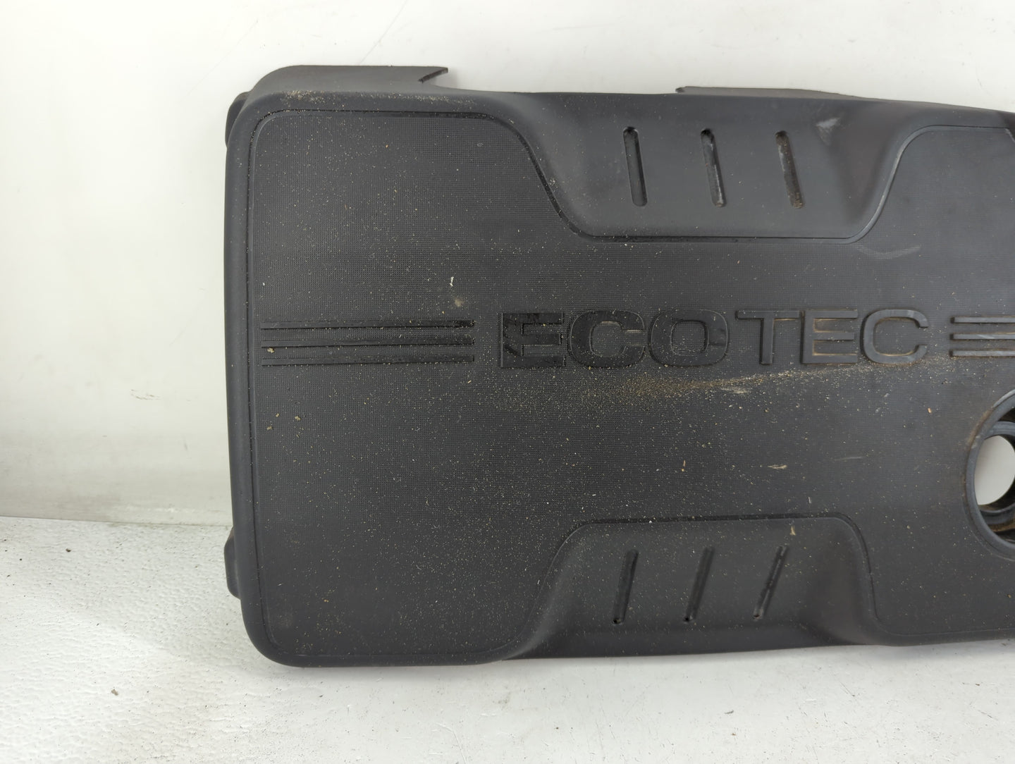 2010 Ford Escape Engine Cover - Oemusedautoparts1.com