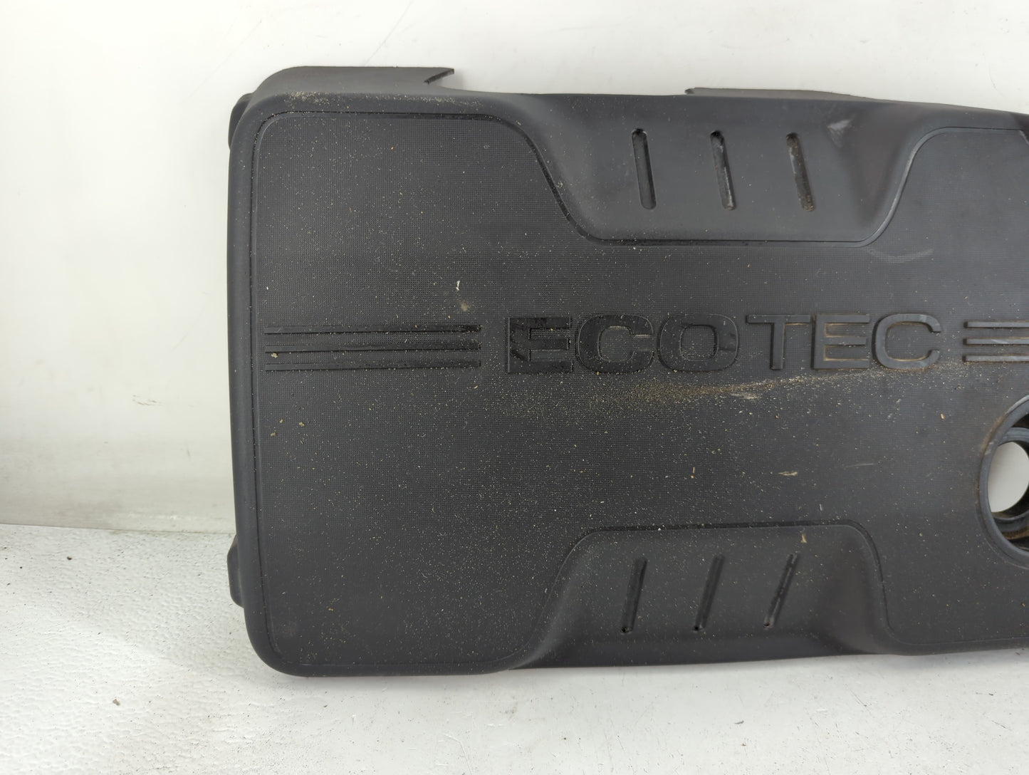 2010 Ford Escape Engine Cover - Oemusedautoparts1.com