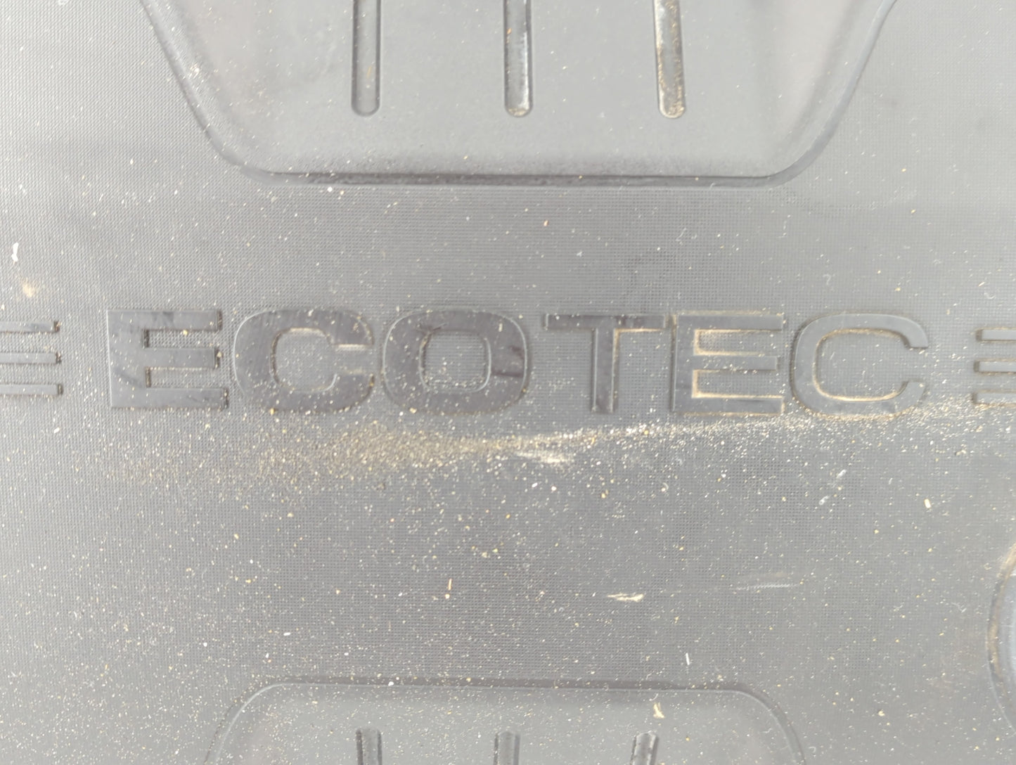 2010 Ford Escape Engine Cover - Oemusedautoparts1.com