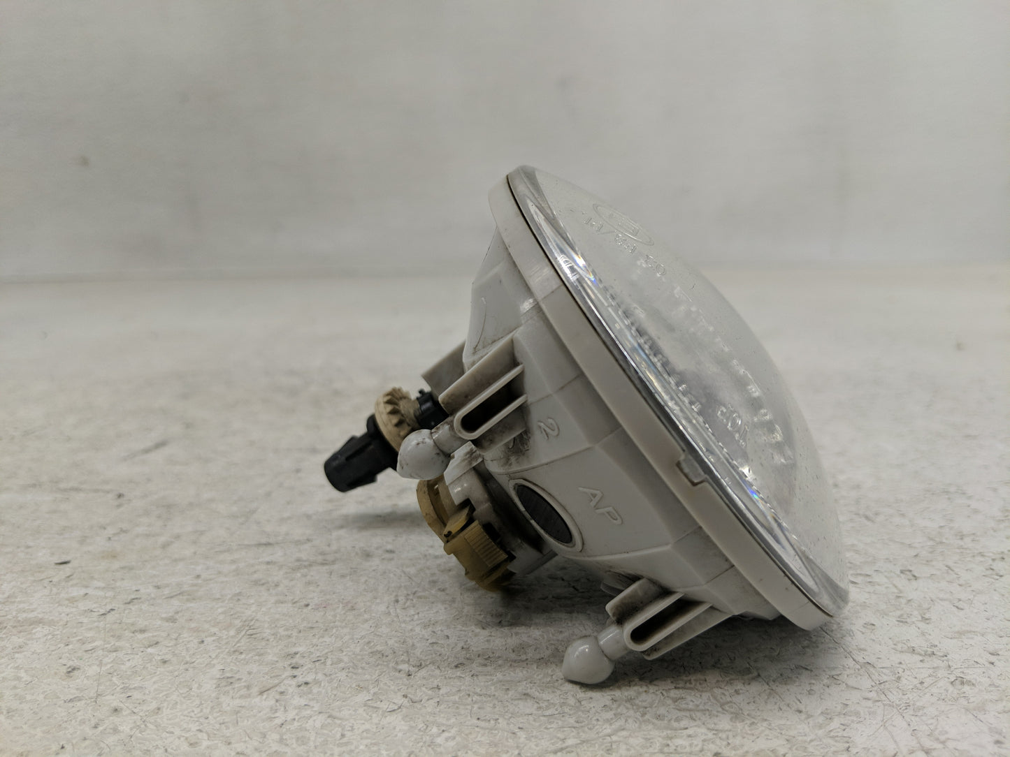 2007-2010 Ford Escape Driver Left Oem Front Light Lamp - Oemusedautoparts1.com