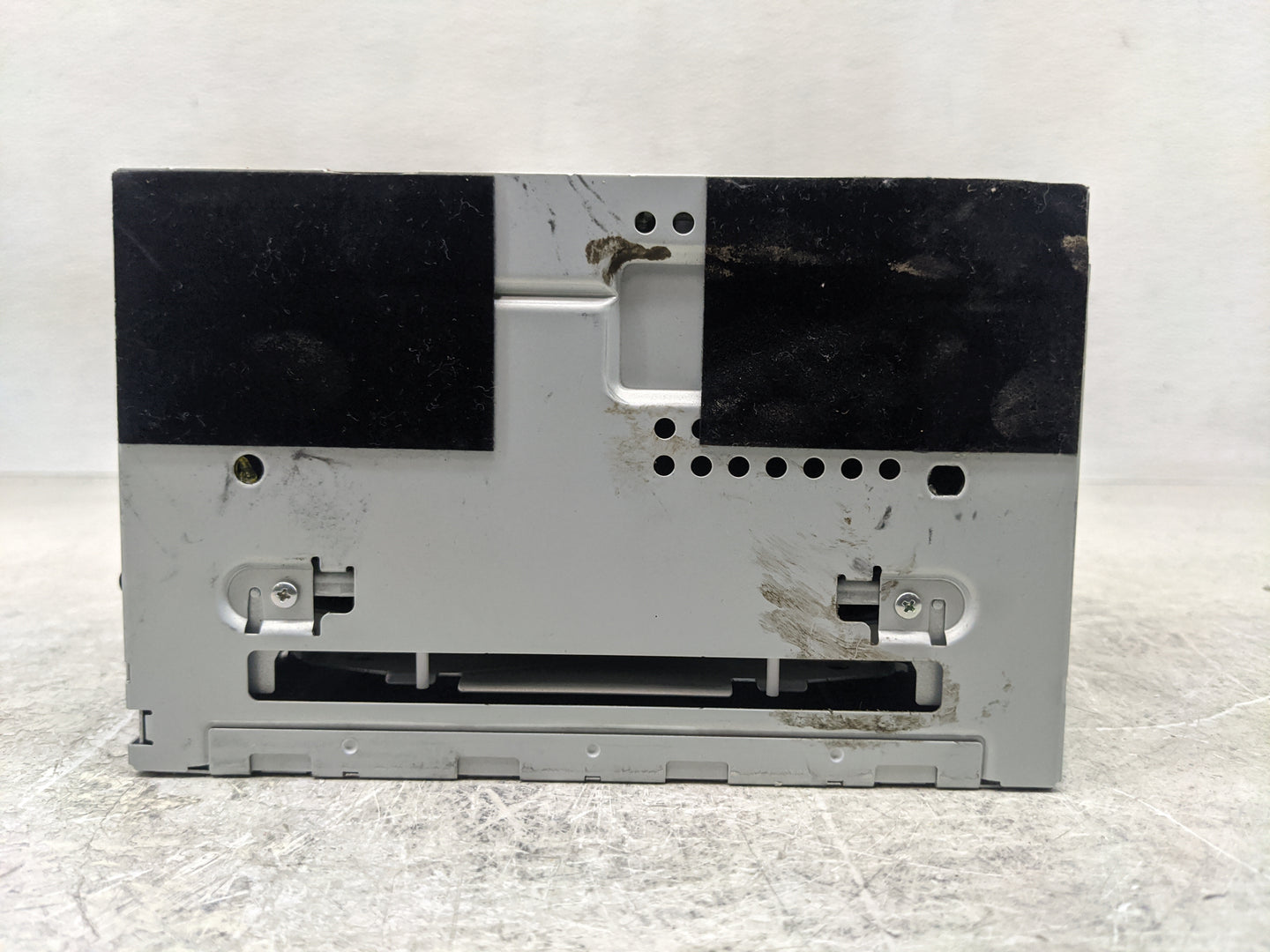 2010 Ford Escape Radio AM FM Cd Player Receiver Replacement P/N:9L8T-19C157-BE Fits OEM Used Auto Parts - Oemusedautoparts1.