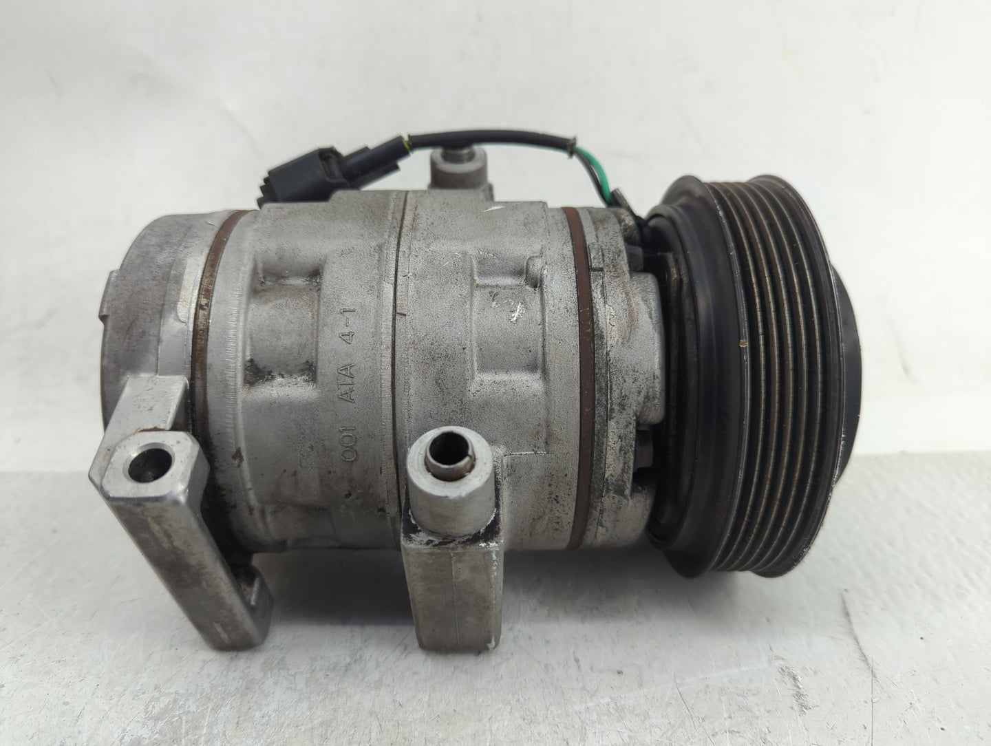 2009-2012 Ford Escape Air Conditioning A/c Ac Compressor Oem - Oemusedautoparts1.com